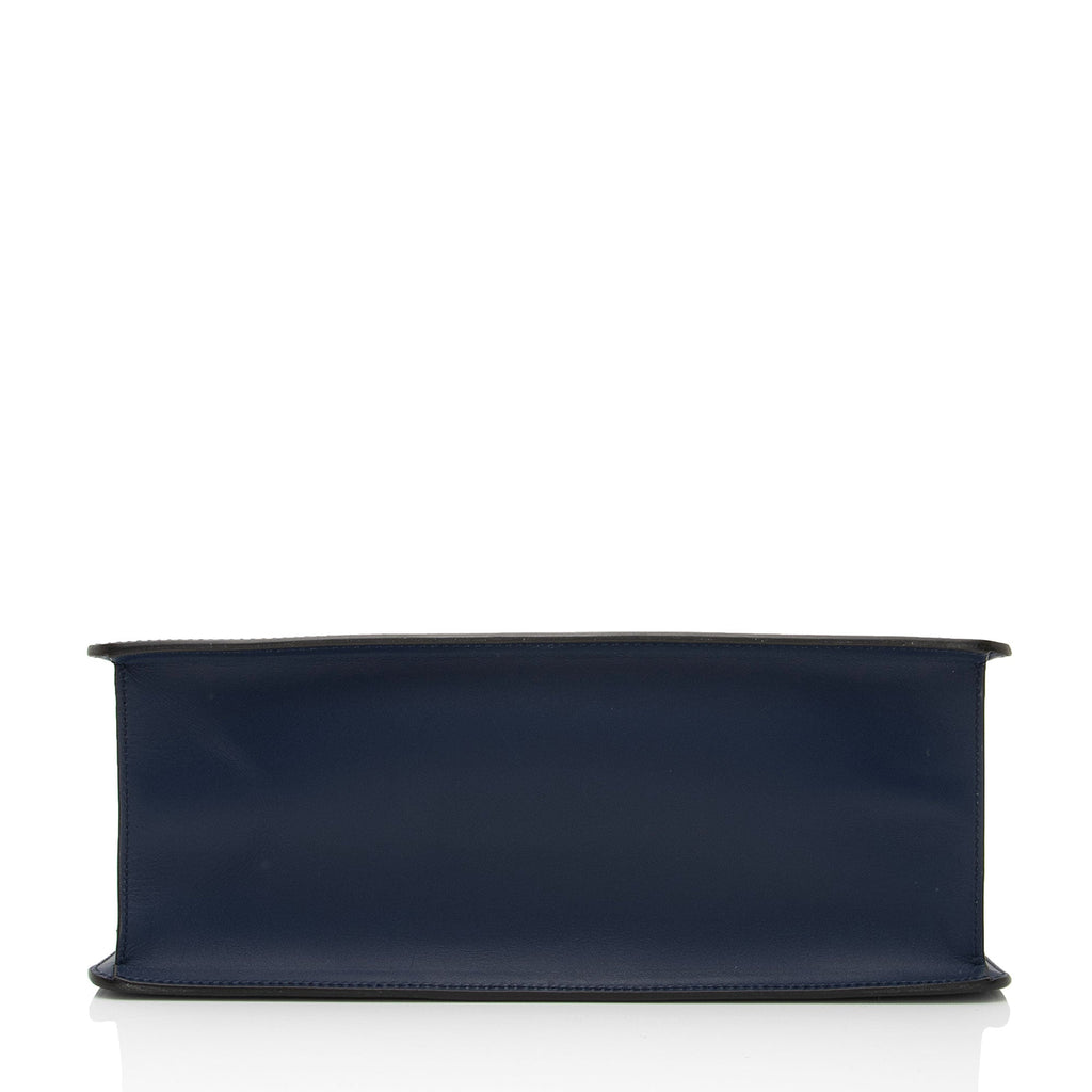 Gucci Leather Sylvie Medium Top Handle (SHF-s5Ji15)