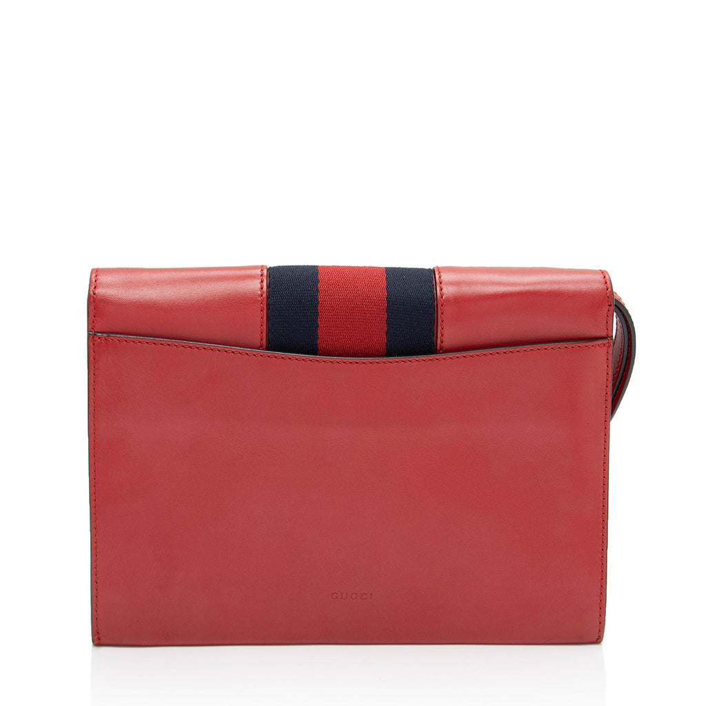 Gucci Leather Sylvie Wristlet (SHF-RDJFQ6)