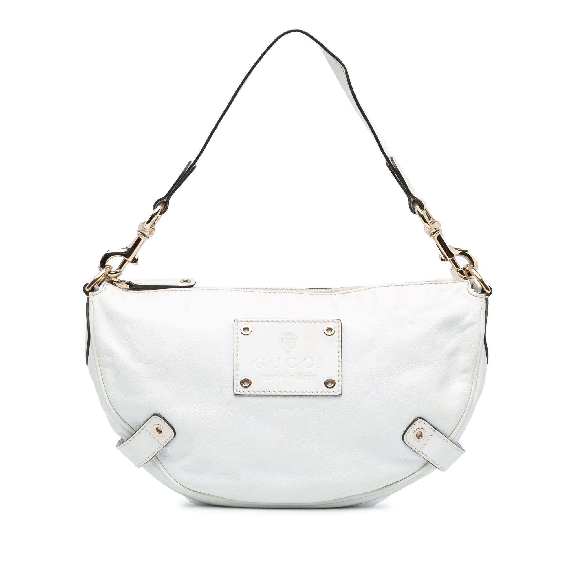 Gucci Leather Voyager Hobo (SHG-qEwa7k)