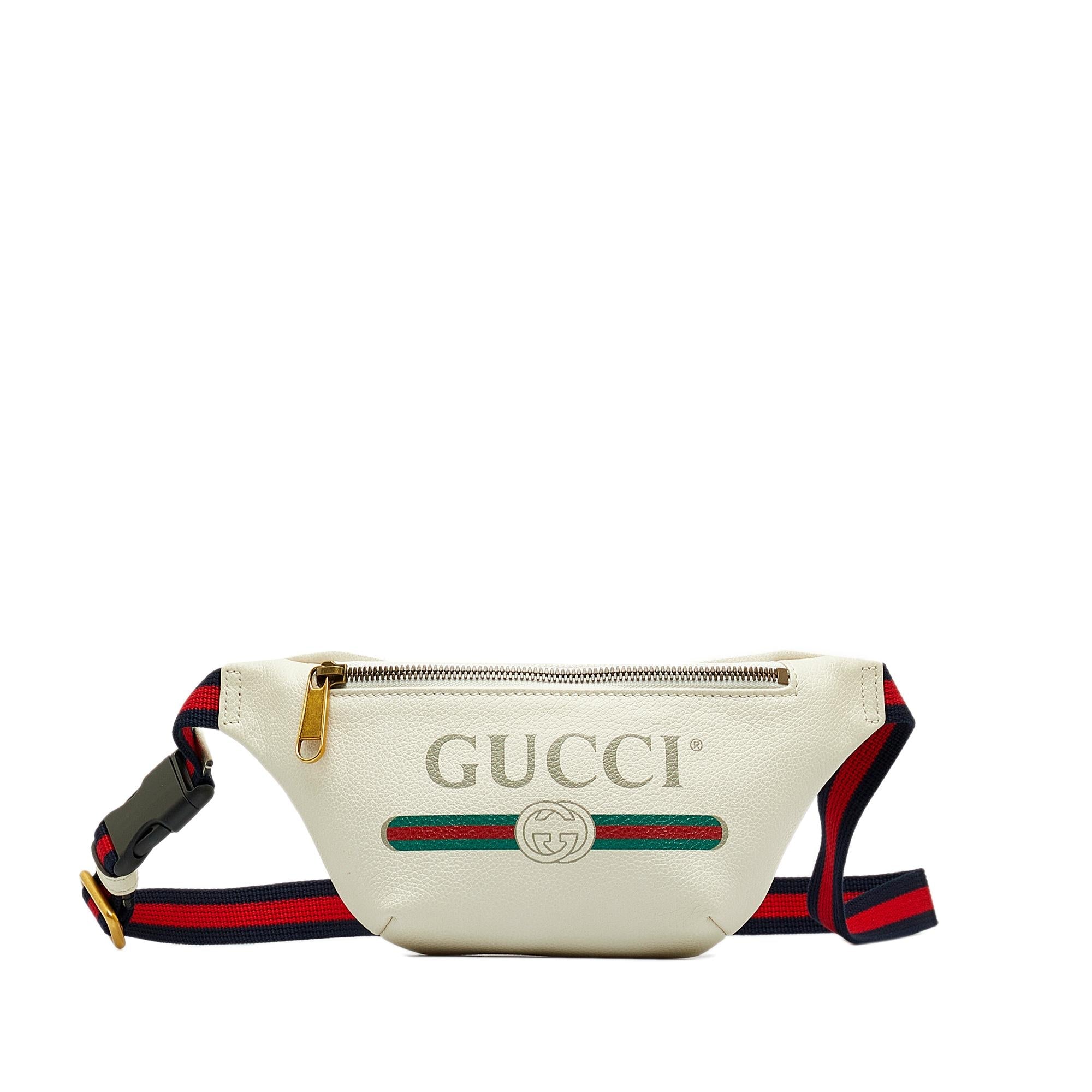 Gucci Logo Belt Bag (SHG-hE8bsr)