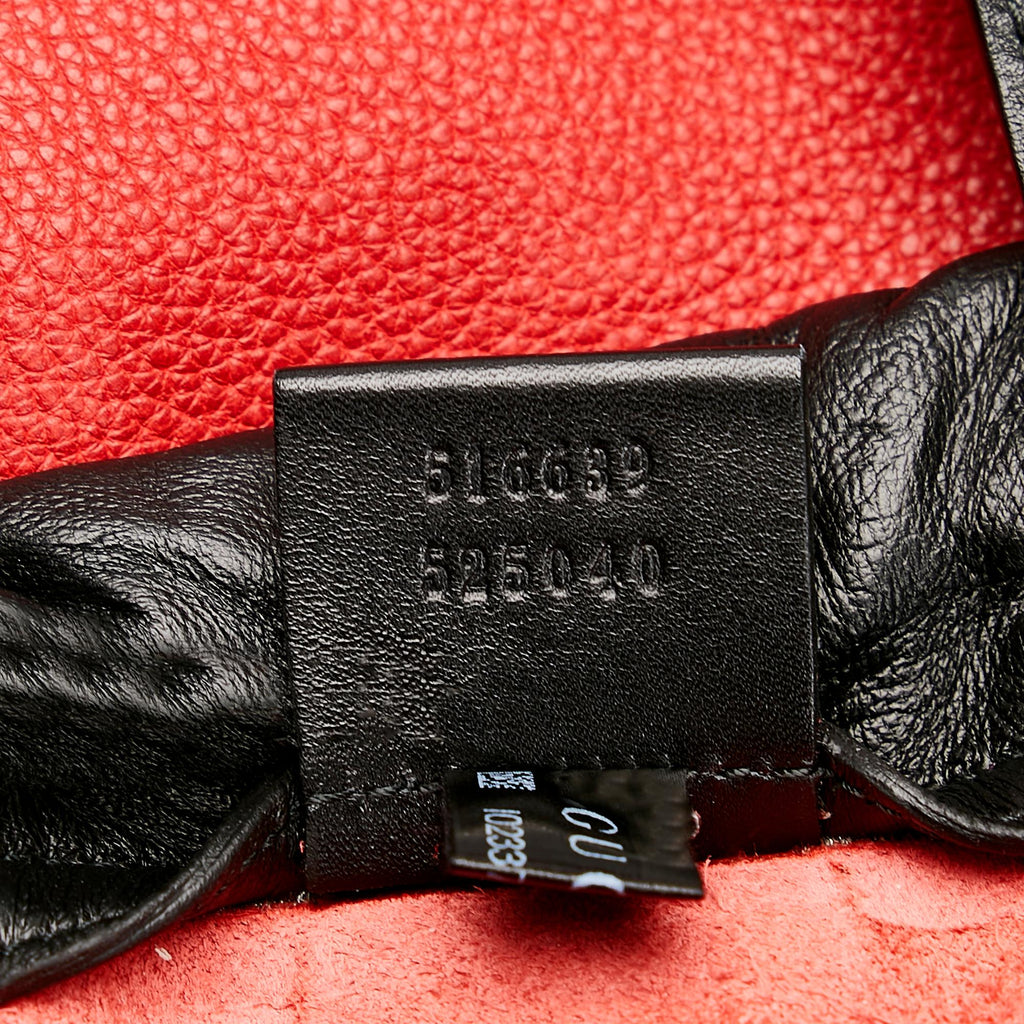 Gucci Logo Drawstring Backpack (SHG-Pk7mwg)