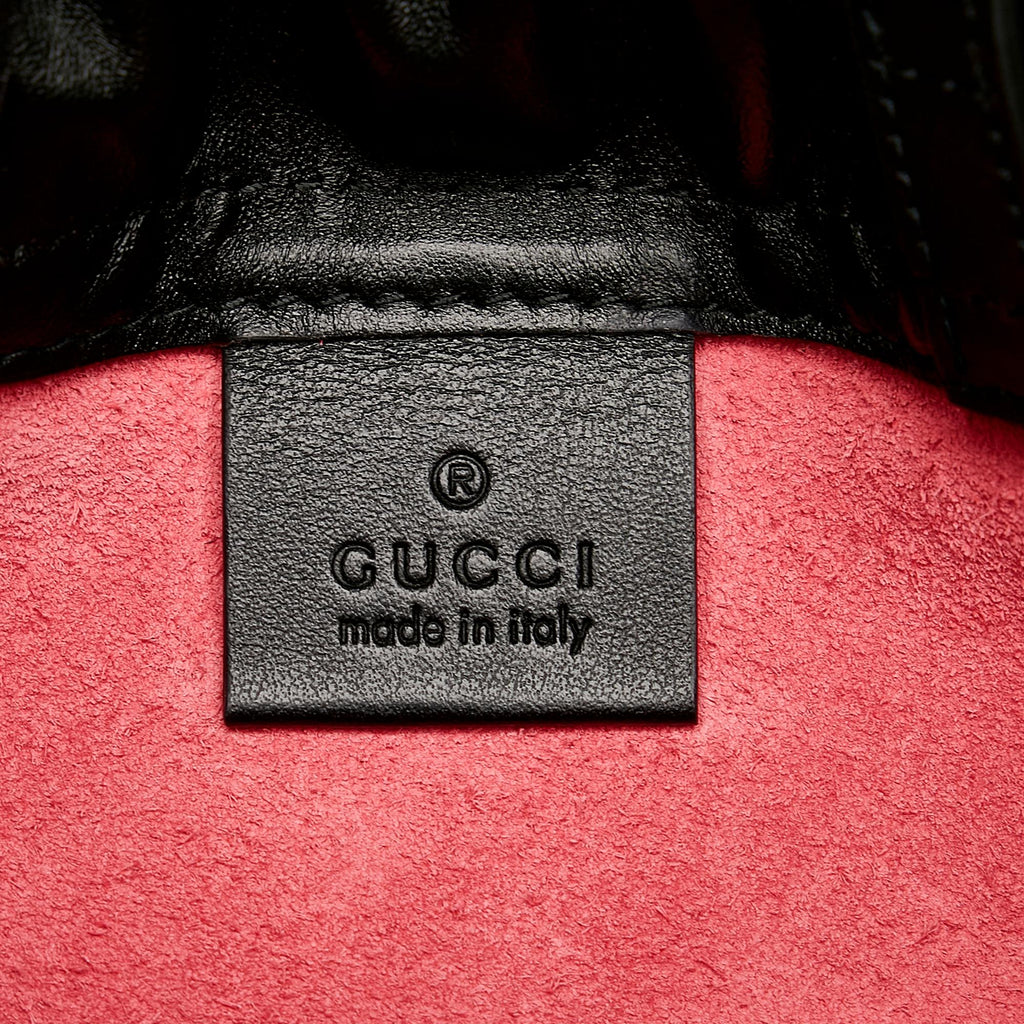 Gucci Logo Drawstring Backpack (SHG-7Bj0RA)