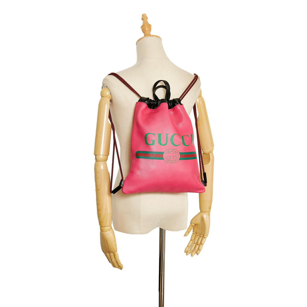 Gucci Logo Drawstring Backpack (SHG-7Bj0RA)