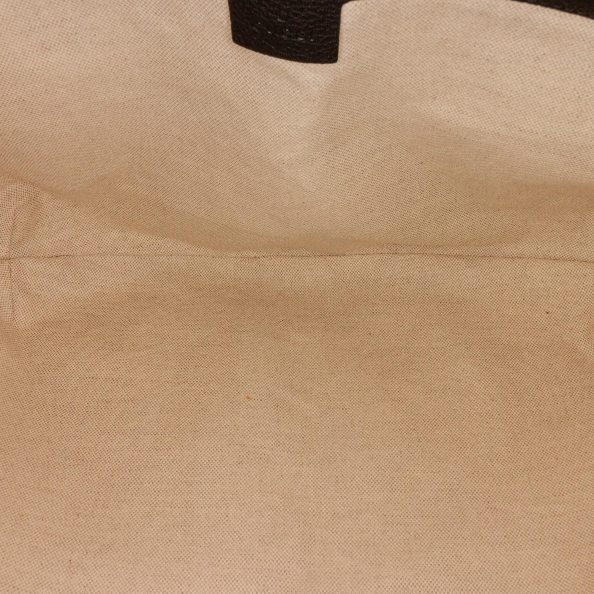Gucci Logo Half Moon Hobo (SHG-yiN9Q7)