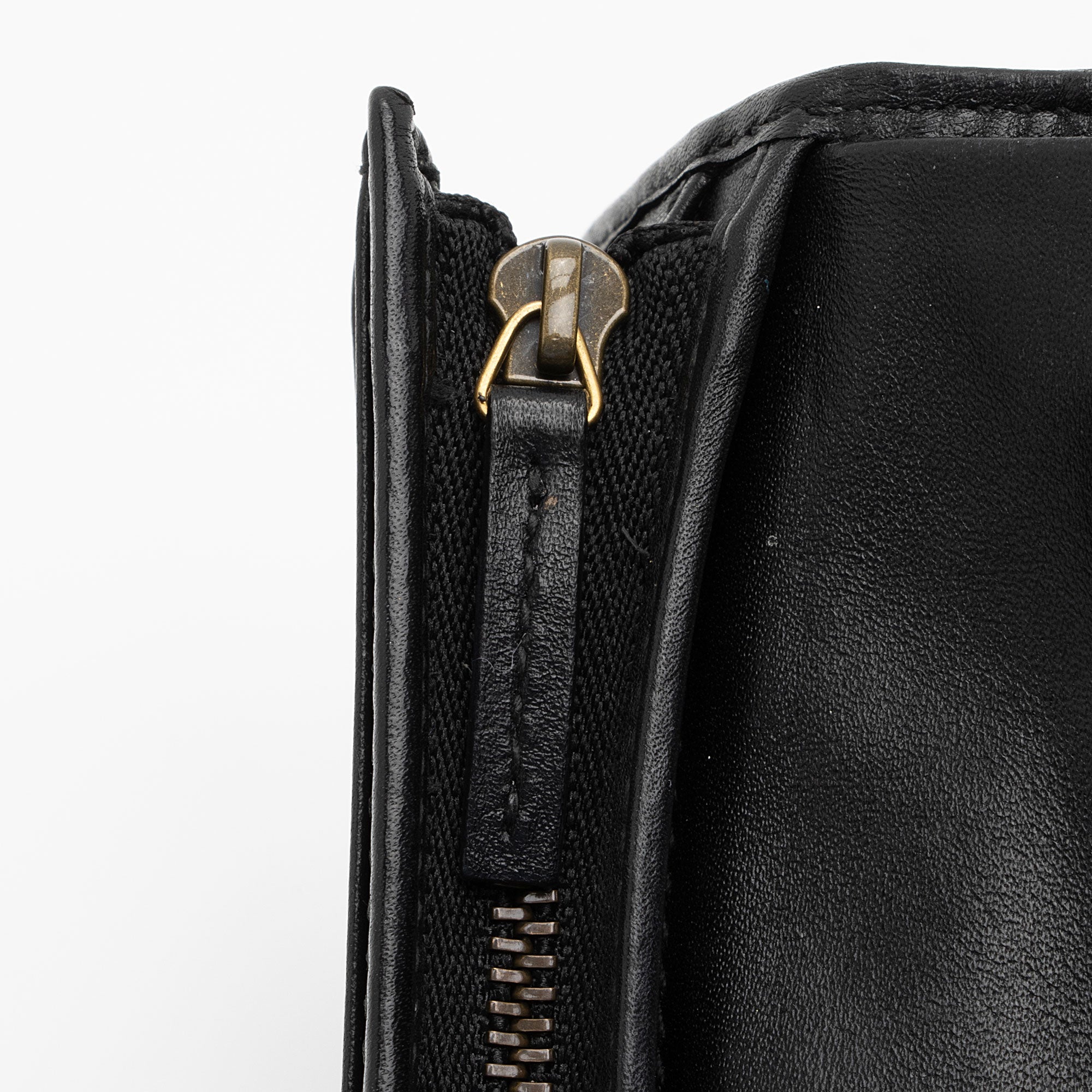 Gucci Matelasse GG Marmont Card Case Wallet (SHF-otkUtR)