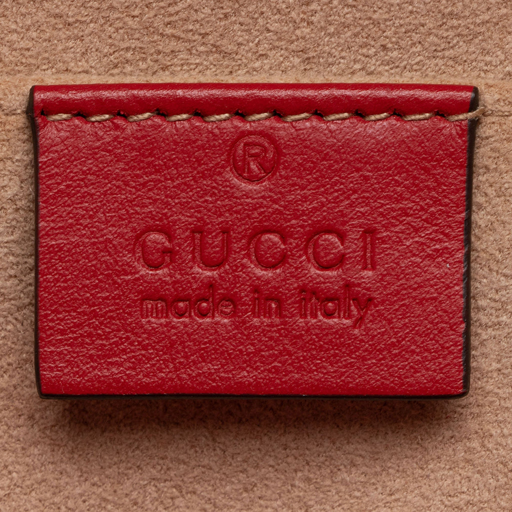 Gucci Matelasse Leather GG Marmont Backpack (SHF-dnTU2B)