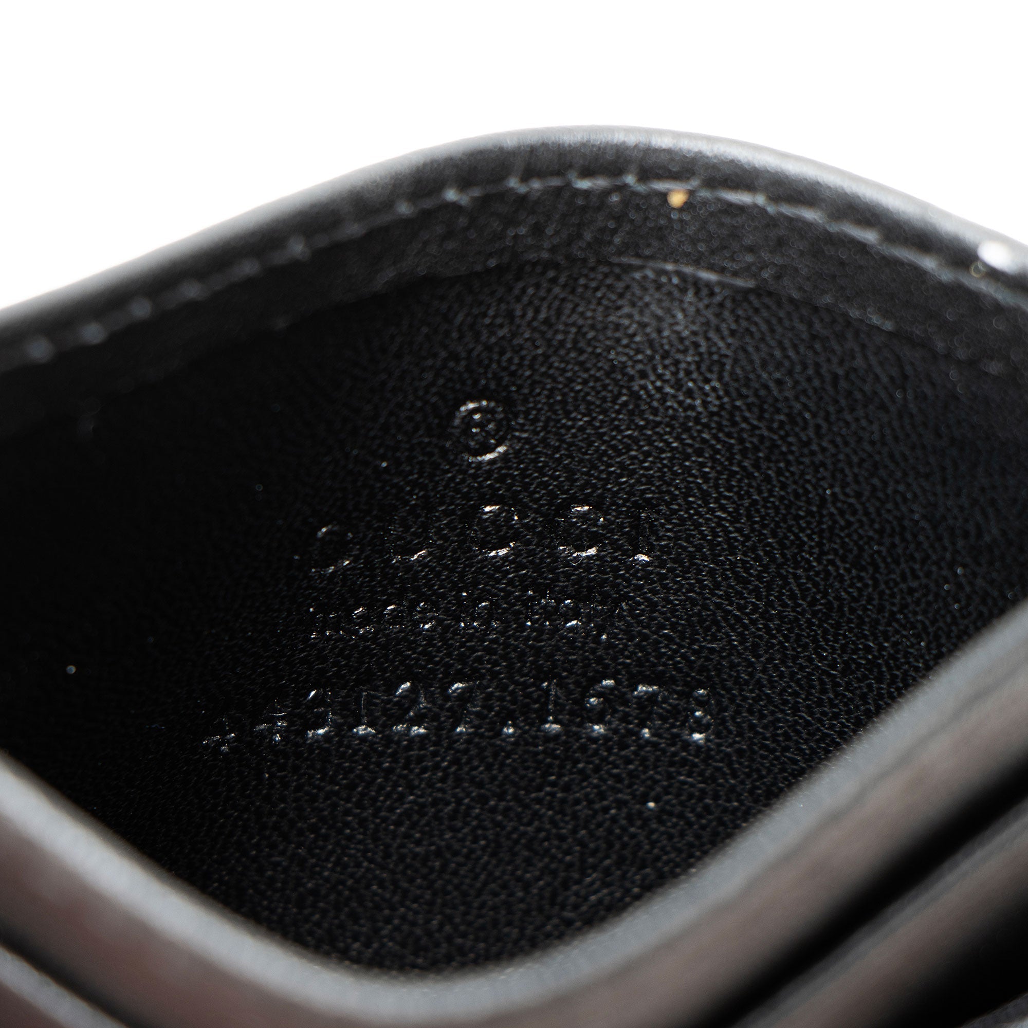 Gucci Matelasse Leather GG Marmont Card Case (SHF-OQEoh4)