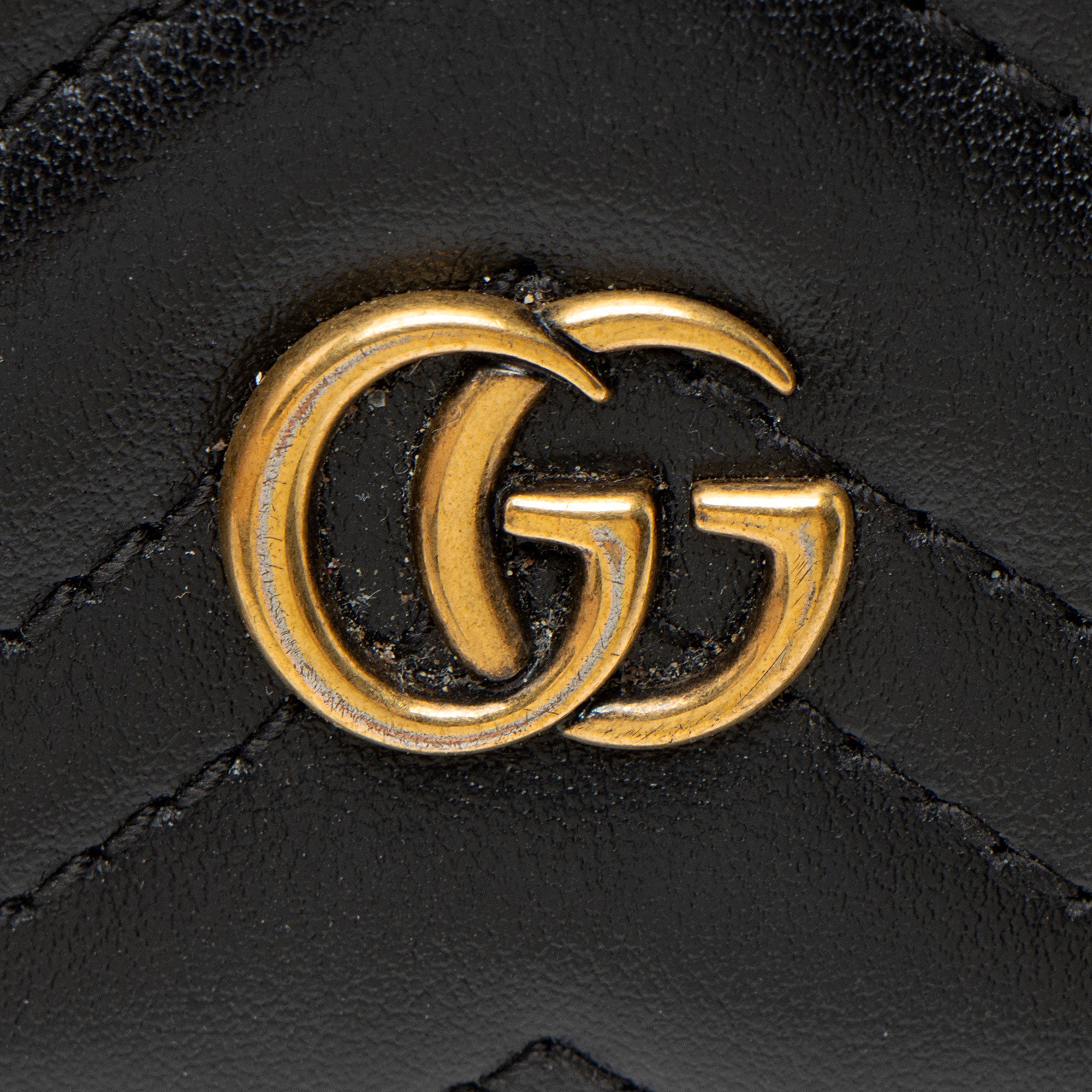 Gucci Matelasse Leather GG Marmont Card Case