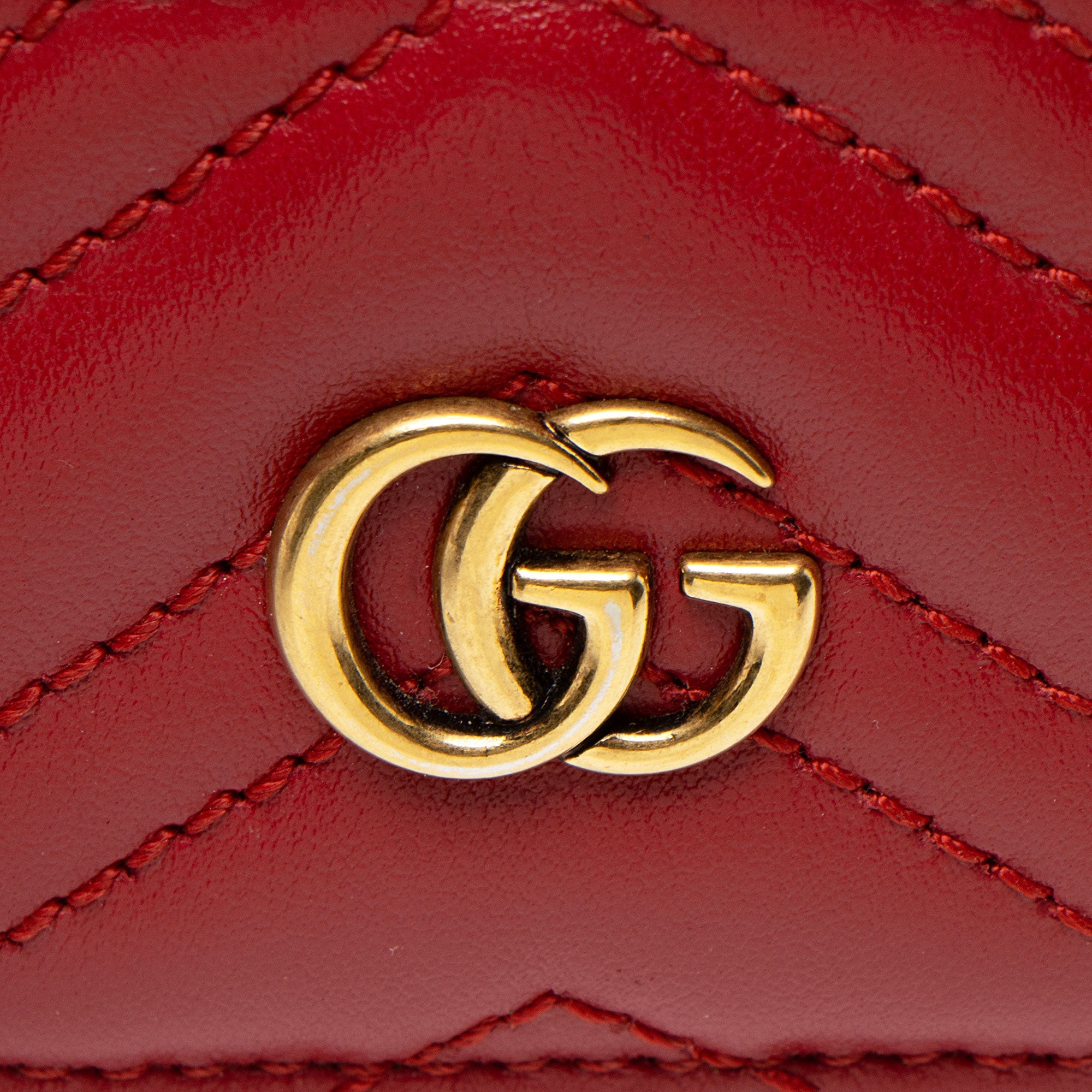 Gucci Matelasse Leather GG Marmont Card Case