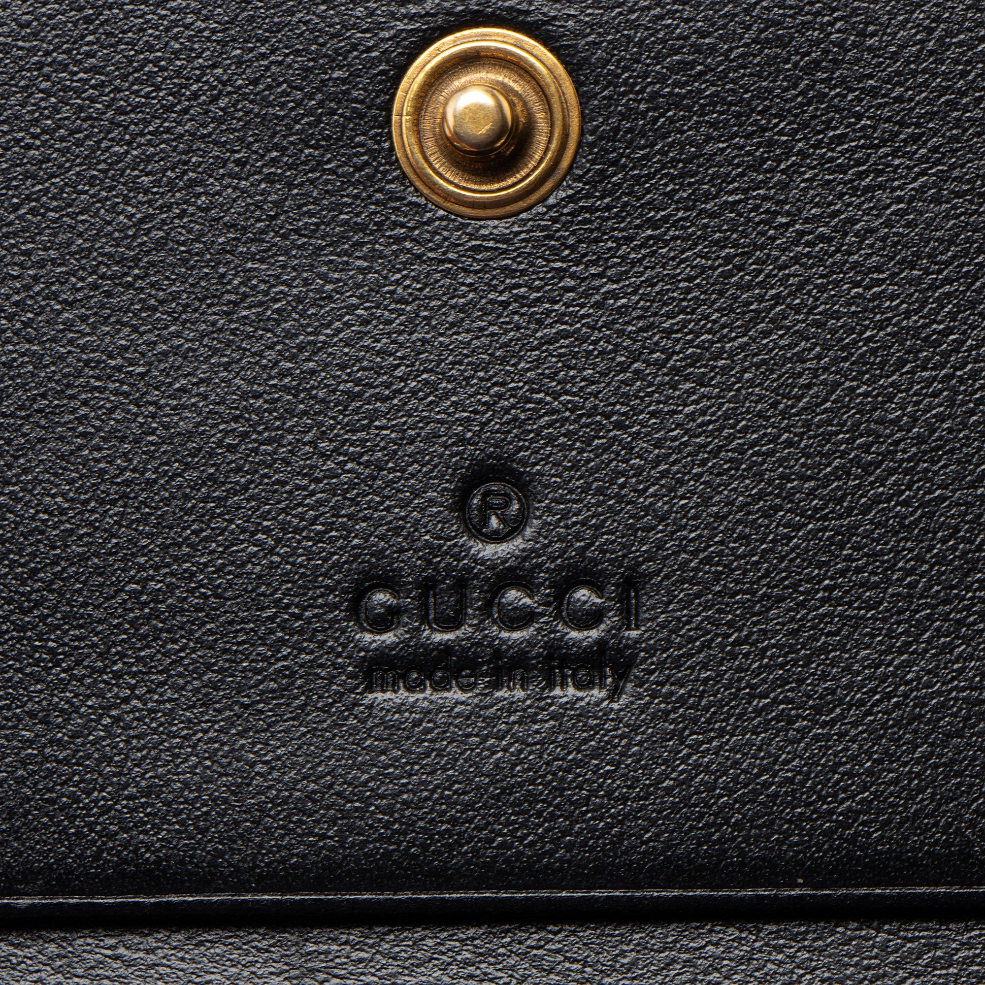 Gucci Matelasse Leather GG Marmont Card Wallet