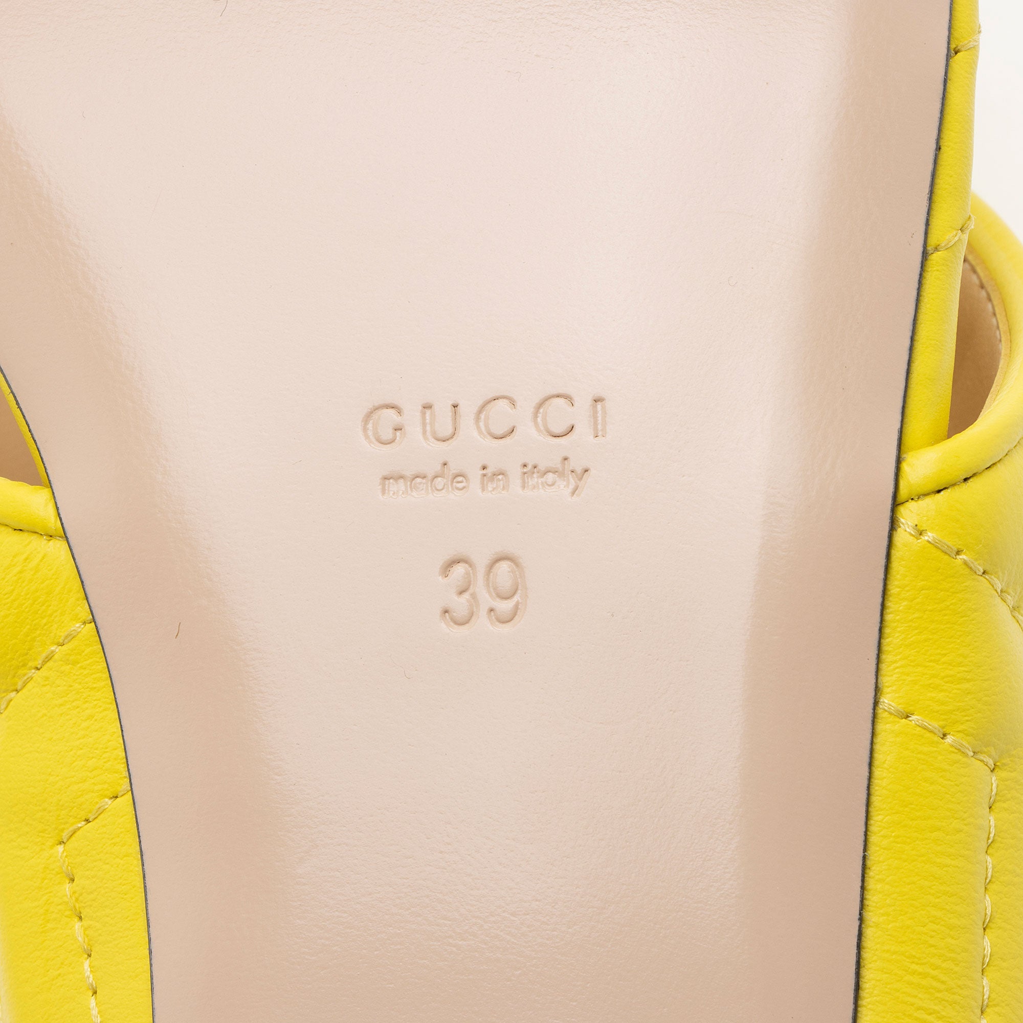 Gucci Matelasse Leather GG Marmont Charlotte Thong Sandals - Size 9 / 39