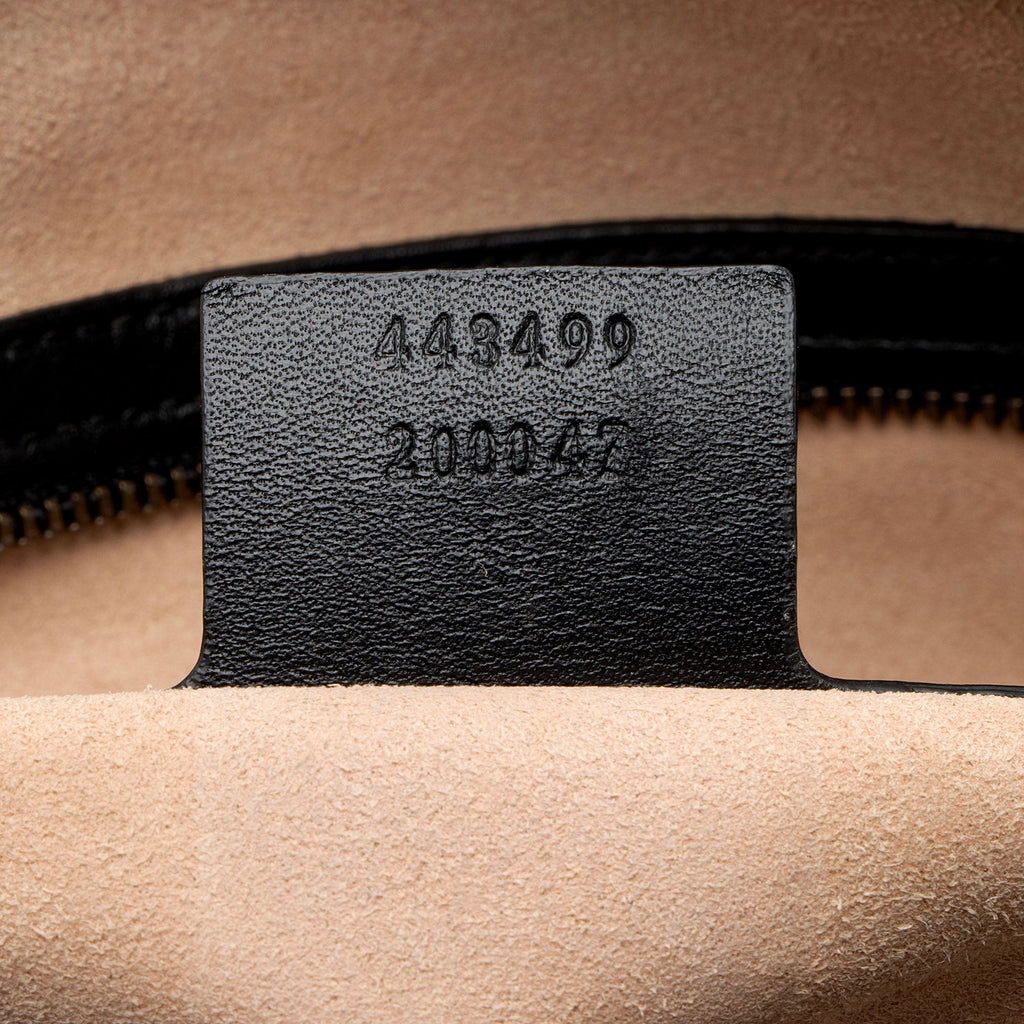 Gucci Matelasse Leather GG Marmont Large Camera Bag