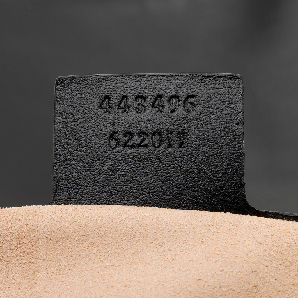 Gucci Matelasse Leather GG Marmont Medium Flap Bag (SHF-maxMO9)
