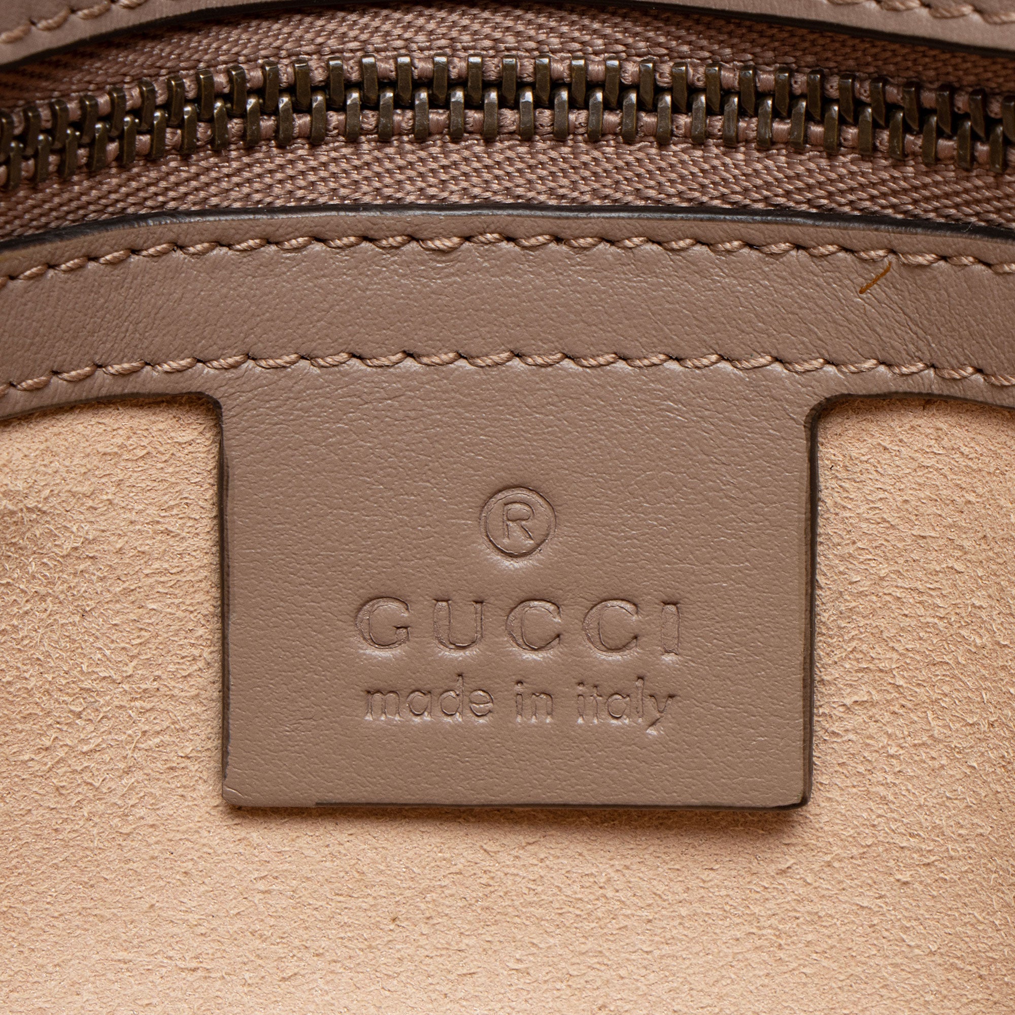 Gucci Matelasse Leather GG Marmont Medium Flap Bag