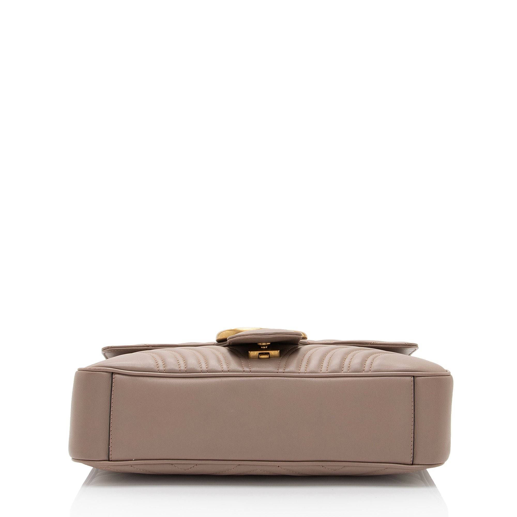 Gucci Matelasse Leather GG Marmont Medium Flap Shoulder Bag (SHF-EZthFS)
