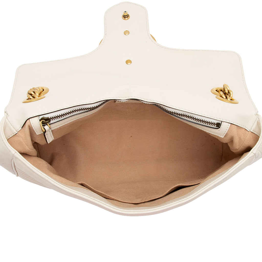 Gucci Matelasse Leather GG Marmont Medium Shoulder Bag (SHF-vZzq6k)
