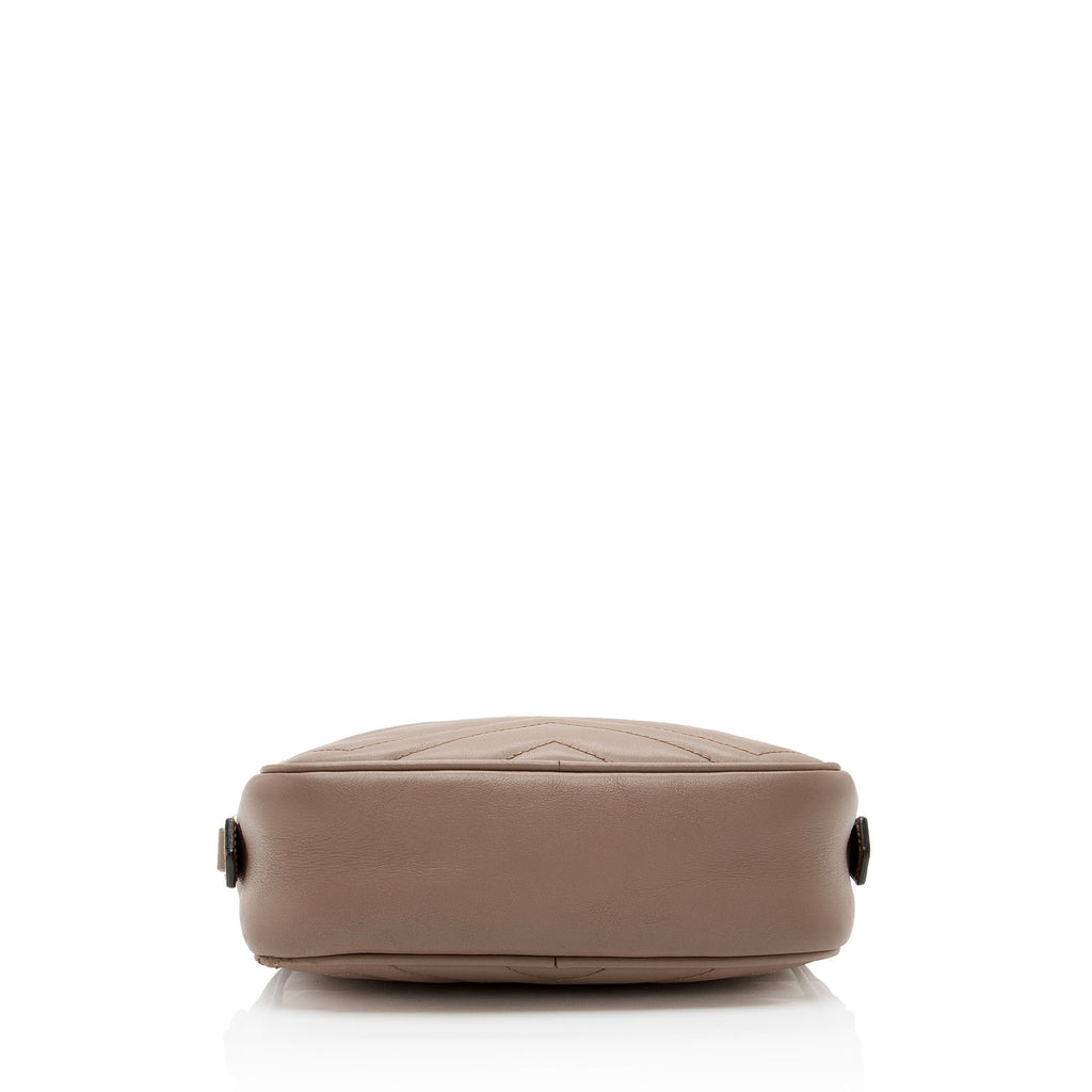Gucci Matelasse Leather GG Marmont Mini Bag (SHF-rnywkF)