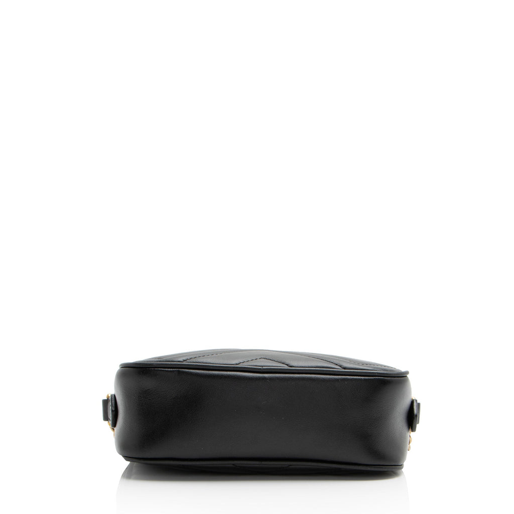 Gucci Matelasse Leather GG Marmont Mini Bag (SHF-J7WV4U)