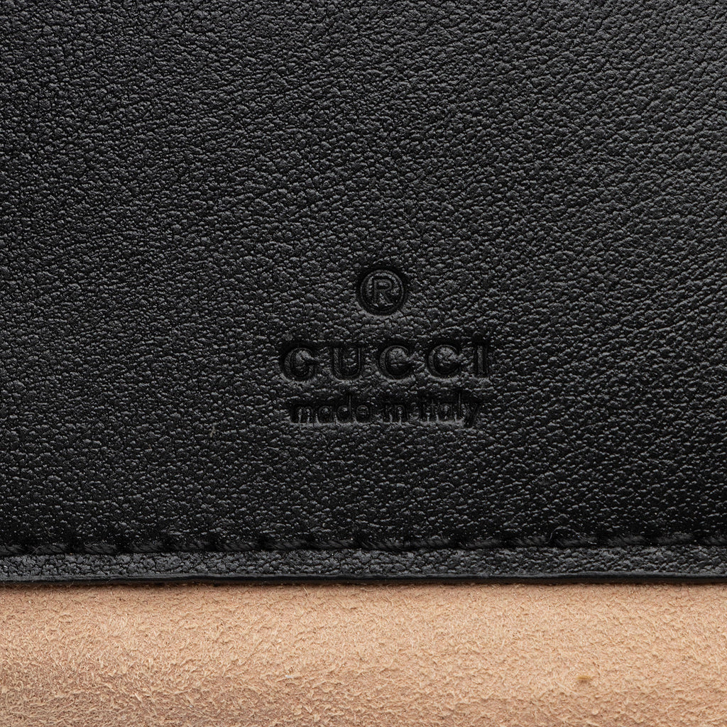 Gucci Matelasse Leather GG Marmont Mini Bucket Bag (SHF-04p5jT)