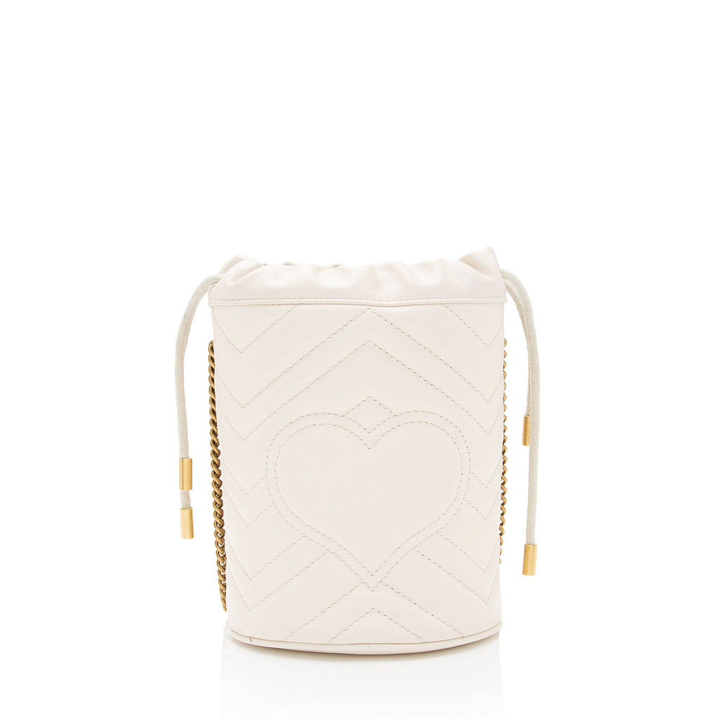 Gucci Matelasse Leather GG Marmont Mini Bucket Bag (SHF-mKaygk)