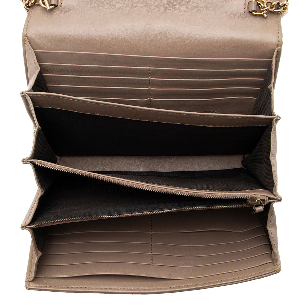 Gucci Matelasse Leather GG Marmont Mini Chain Shoulder Bag (SHF-bJF41o)