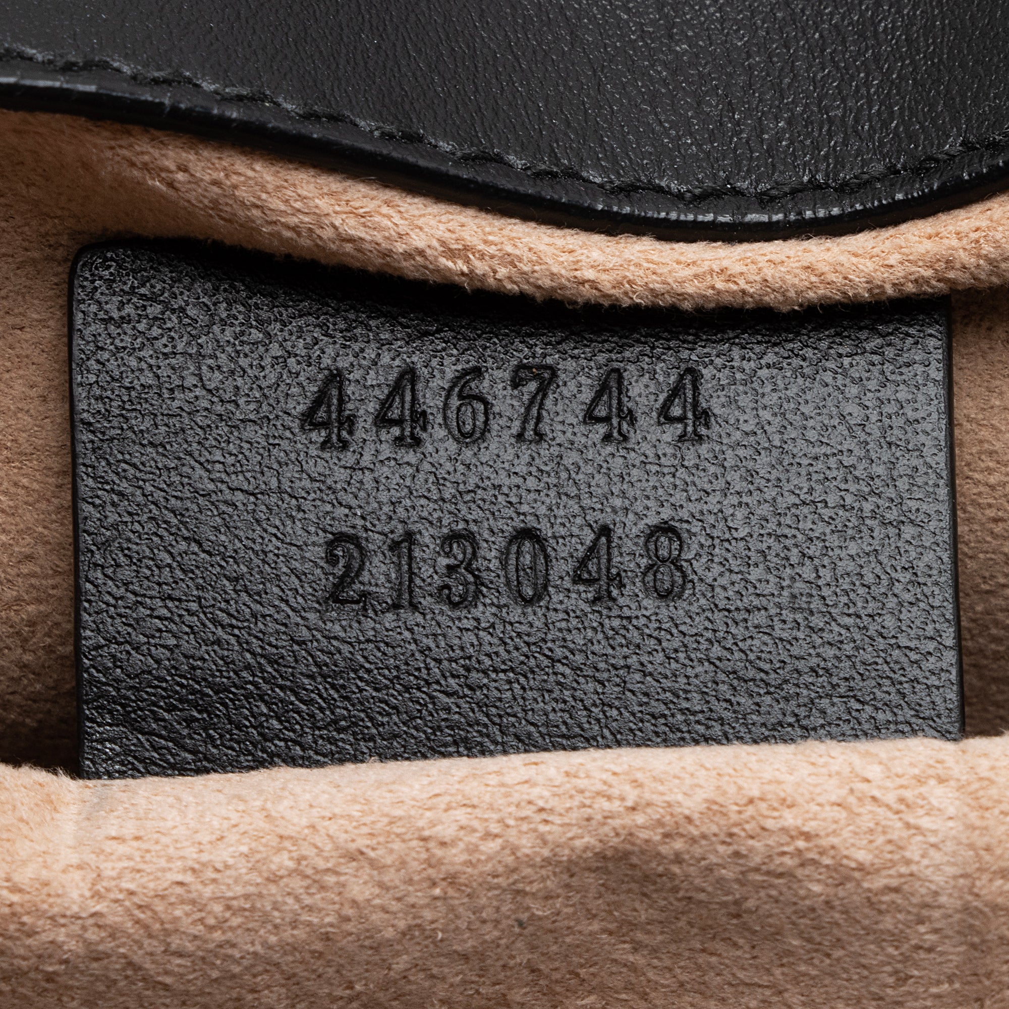 Gucci Matelasse Leather GG Marmont Mini Shoulder Bag (SHF-22608)