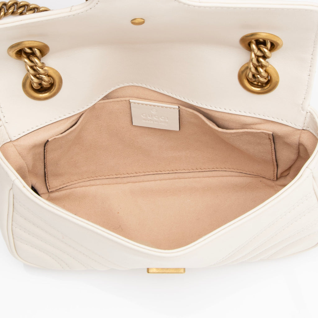 Gucci Matelasse Leather GG Marmont Mini Shoulder Bag (SHF-nrvxzd)