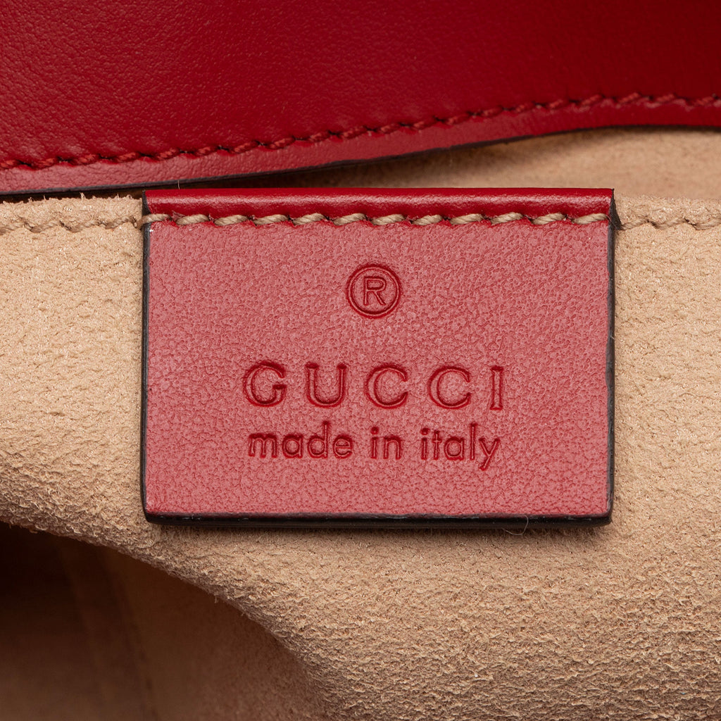 Gucci Matelasse Leather GG Marmont Mini Flap Bag (SHF-w2Ucq0)