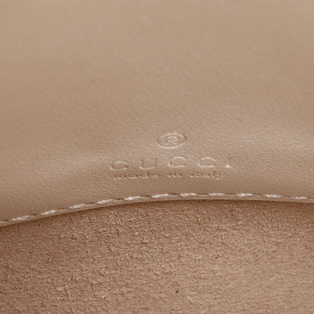 Gucci Matelasse Leather GG Marmont Mini Slip Top Handle (SHF-krsWgi)