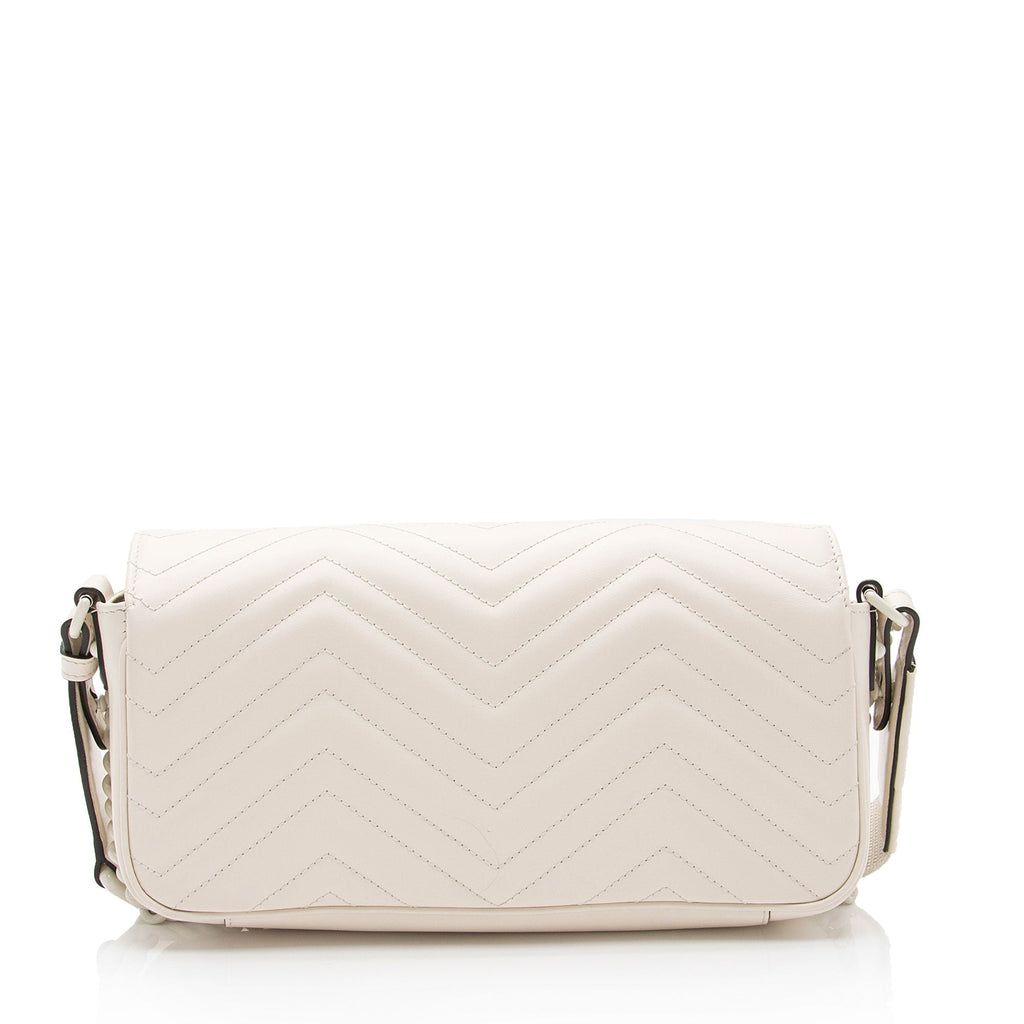 Gucci Matelasse Leather GG Marmont Monochrome Small Flap Shoulder Bag (SHF-KTzQNK)