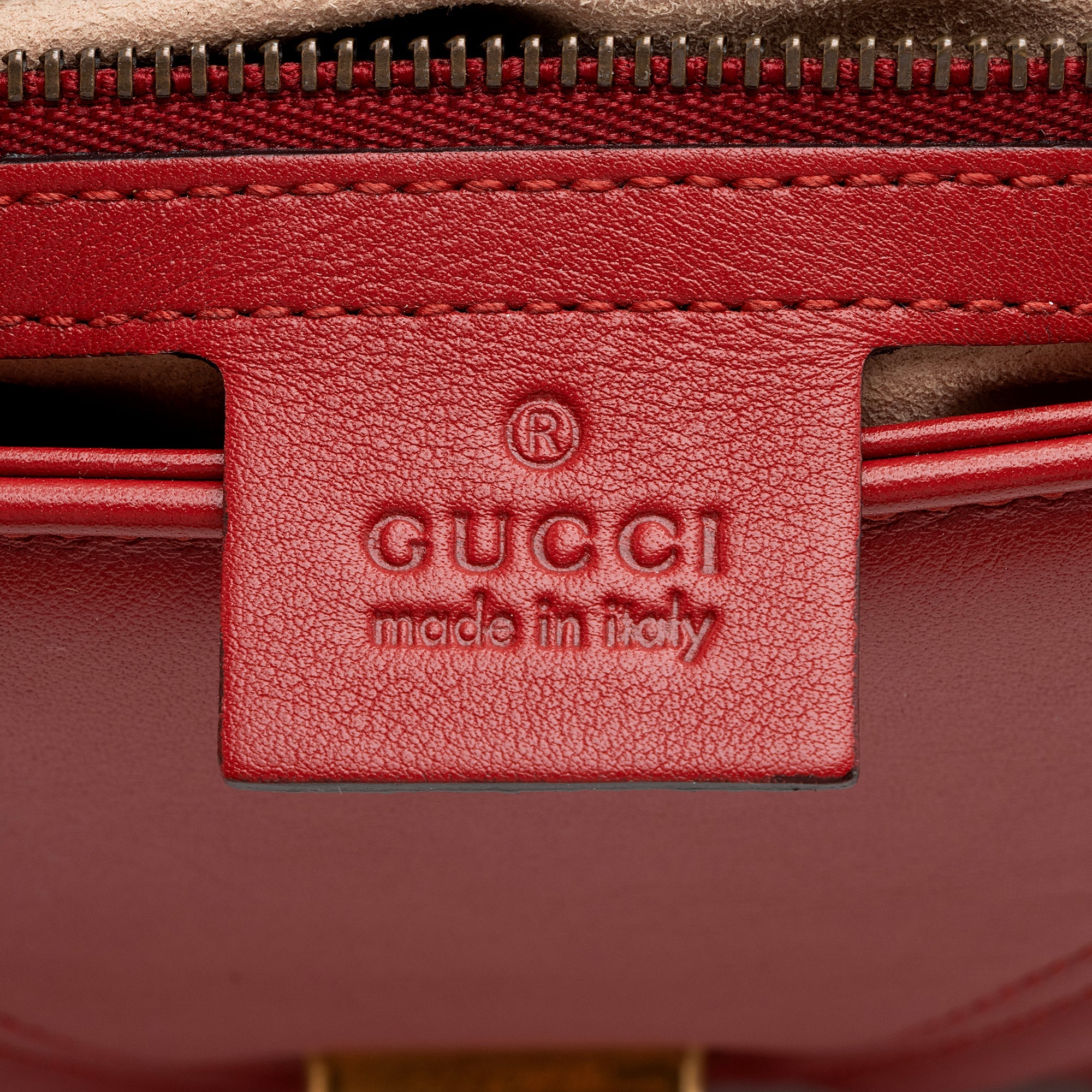 Gucci Matelasse Leather GG Marmont Small Bag (SHF-22851)