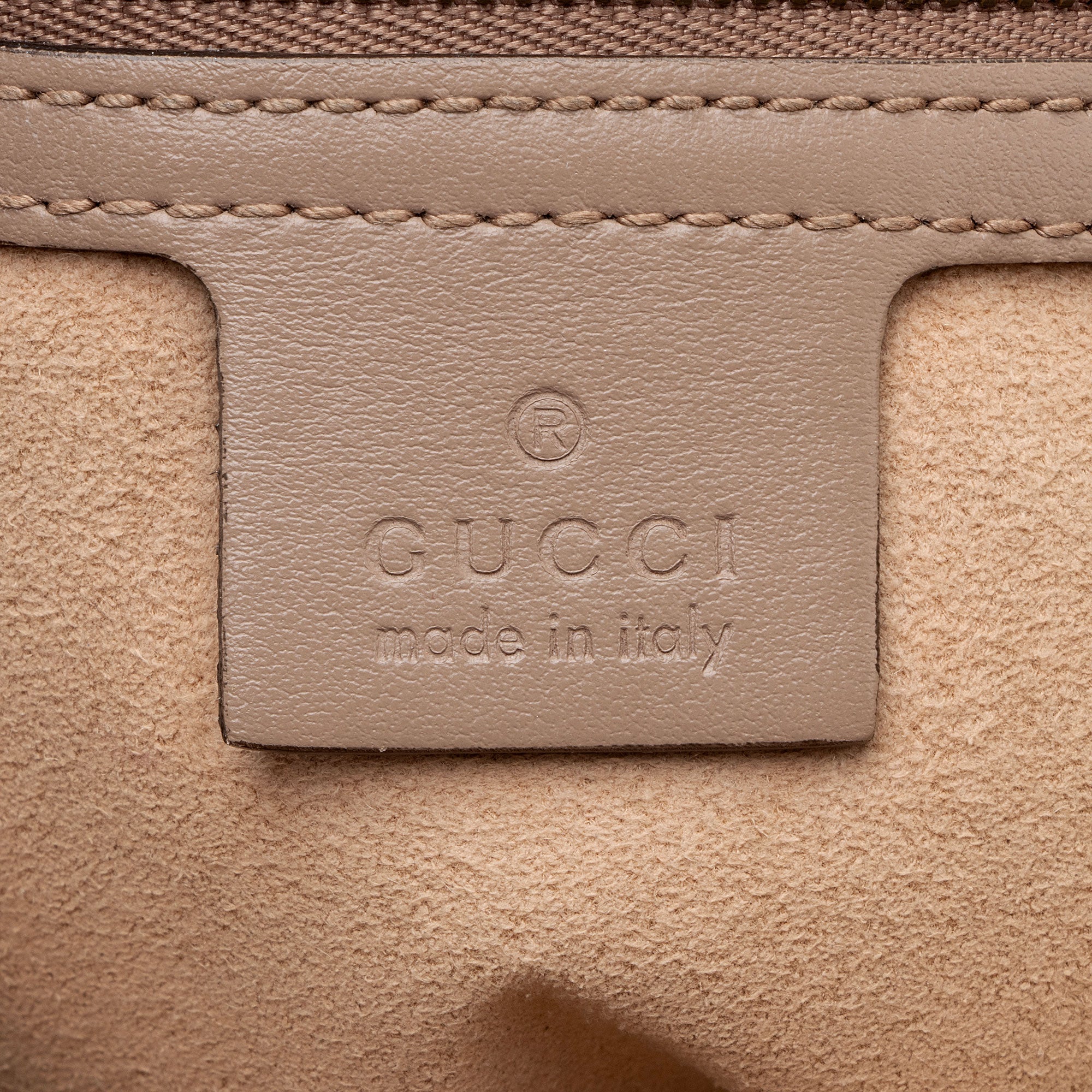 Gucci Matelasse Leather GG Marmont Medium Flap Bag