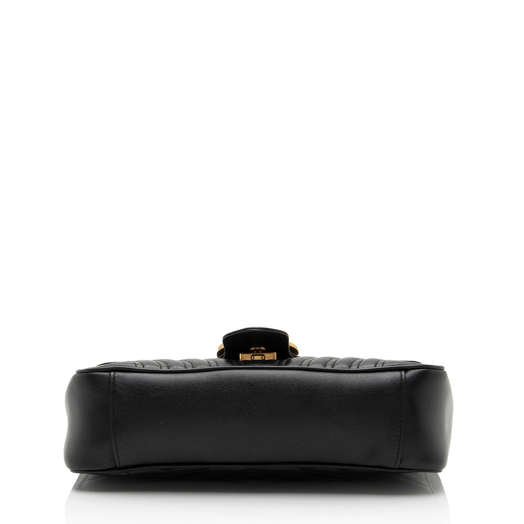 Gucci Matelasse Leather GG Marmont Small Flap Shoulder Bag (SHF-5zif5r)