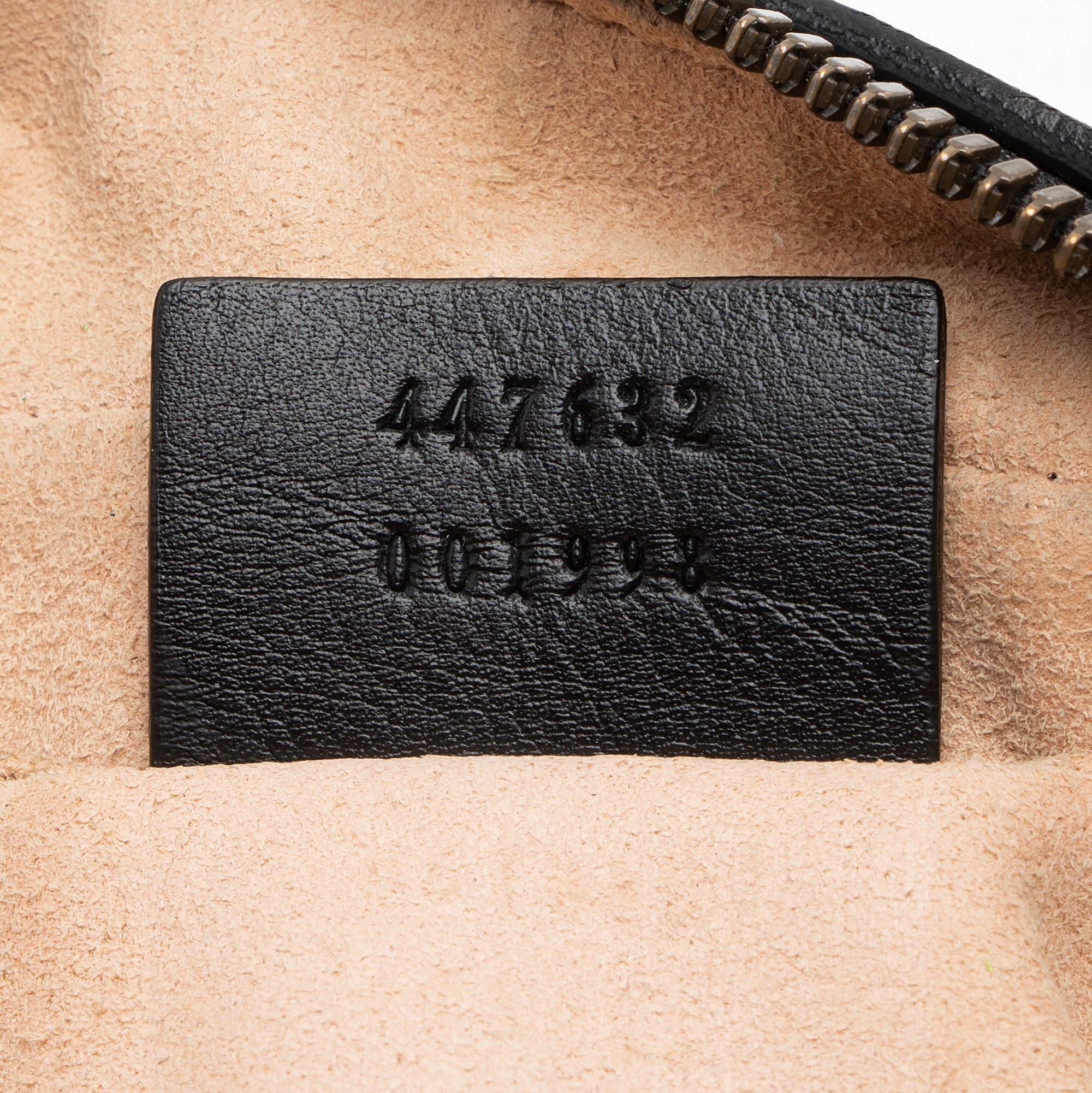Gucci Matelasse Leather GG Marmont Small Shoulder Bag (SHF-0aSpIT)