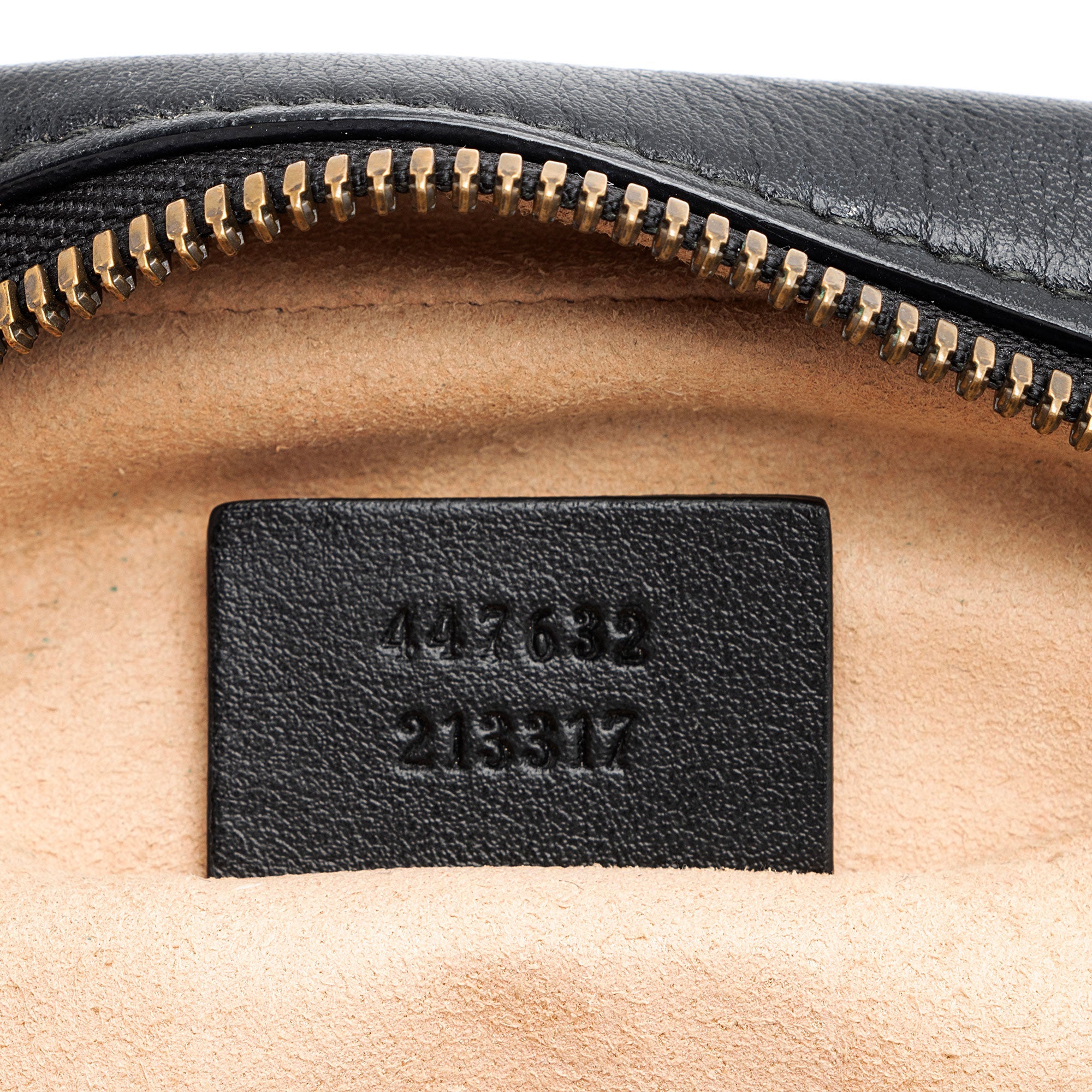 Gucci Matelasse Leather GG Marmont Small Shoulder Bag (SHF-jE5N59)