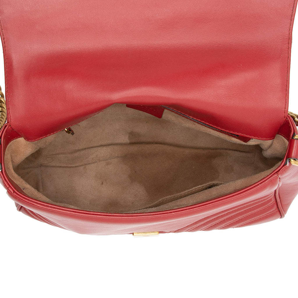 Gucci Matelasse Leather GG Marmont Small Top Handle Bag (SHF-b8y4T7)