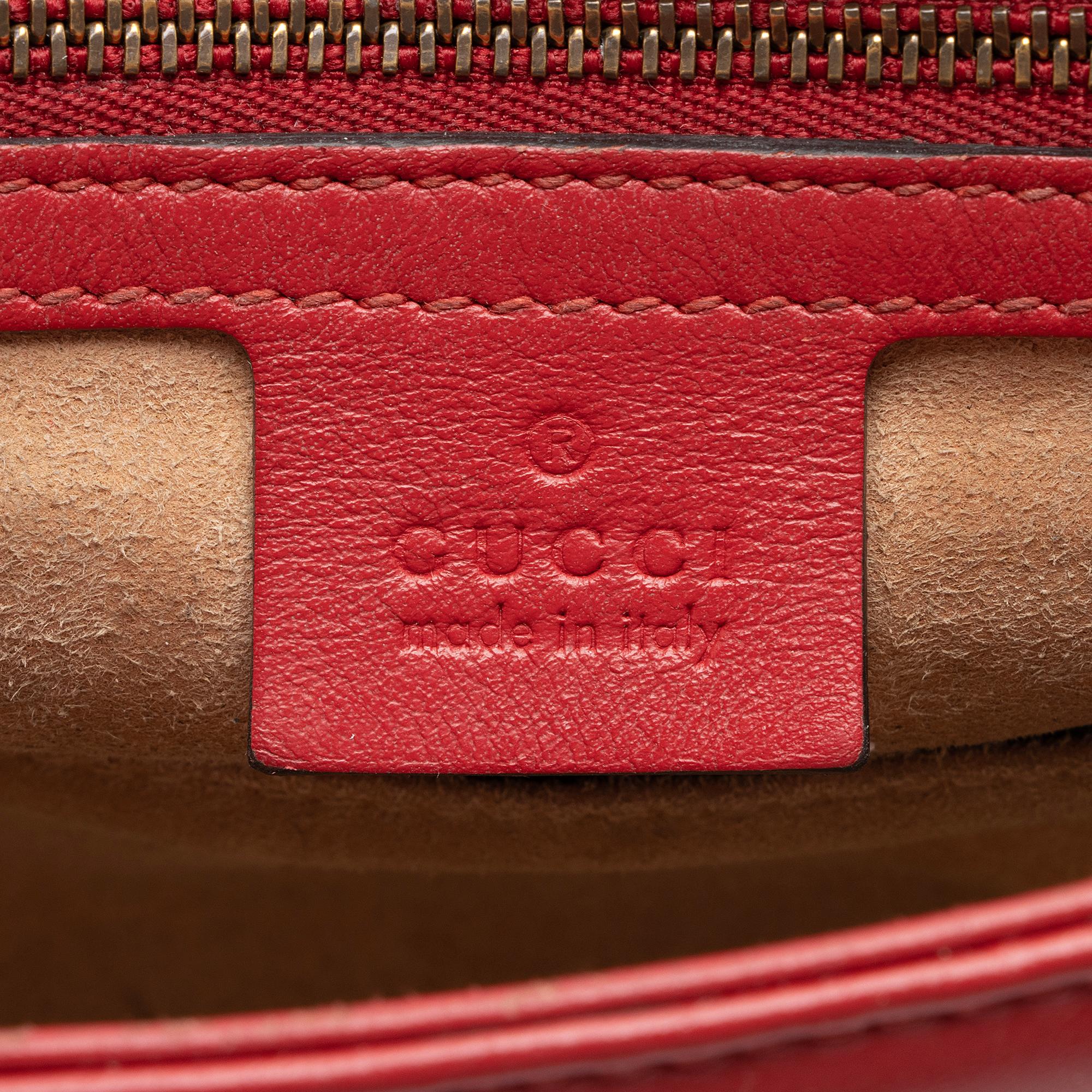 Gucci Matelasse Leather GG Marmont Small Top Handle Bag (SHF-b8y4T7)
