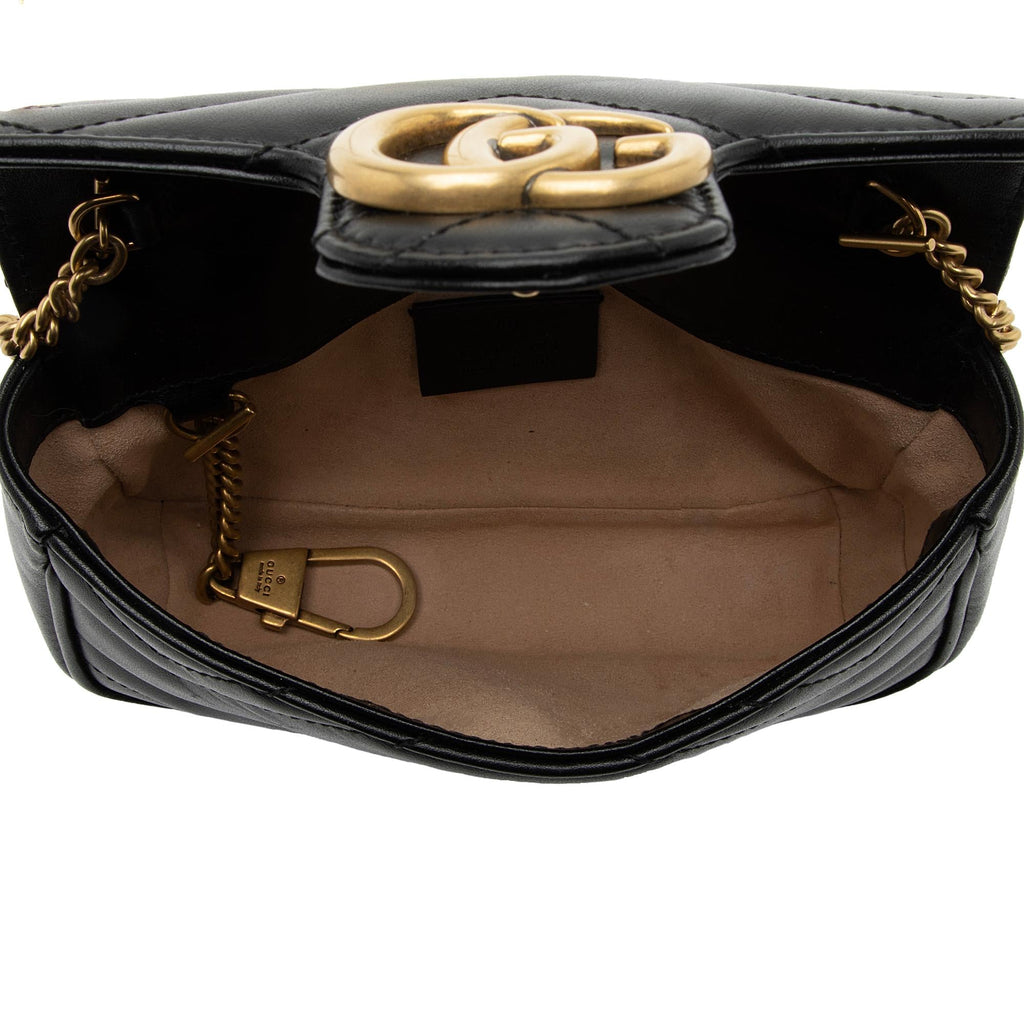 Gucci Matelasse Leather GG Marmont Super Mini Bag (SHF-sC7a2m)