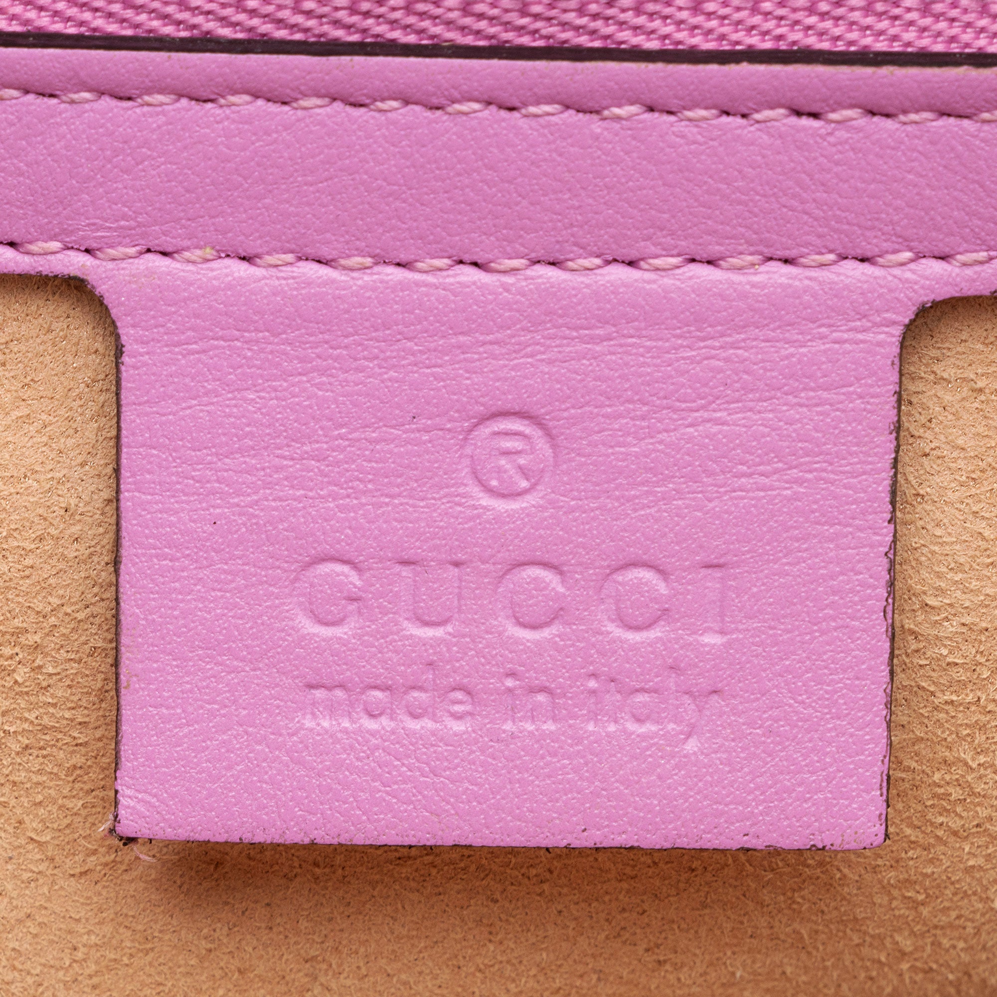Gucci Matelasse Leather GG Marmont Top Handle Medium Satchel (SHF-sAnFMF)