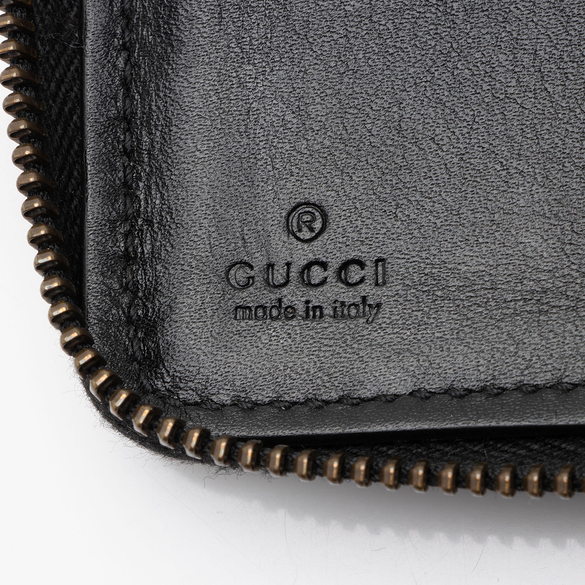 Gucci Matelasse Leather GG Marmont Zip Around Organizer Wallet (SHF-4aR2ie)