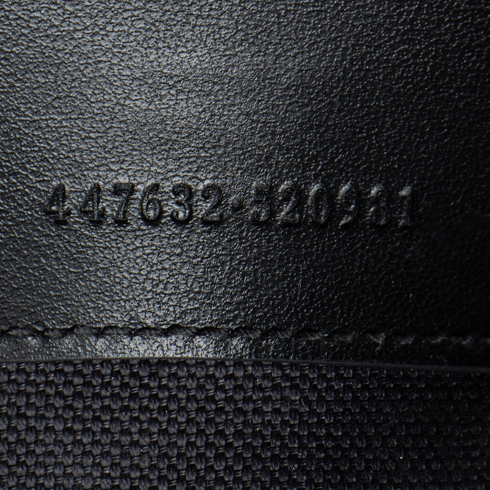 Gucci Matelasse Leather Monochrome GG Marmont Small Camera Bag
