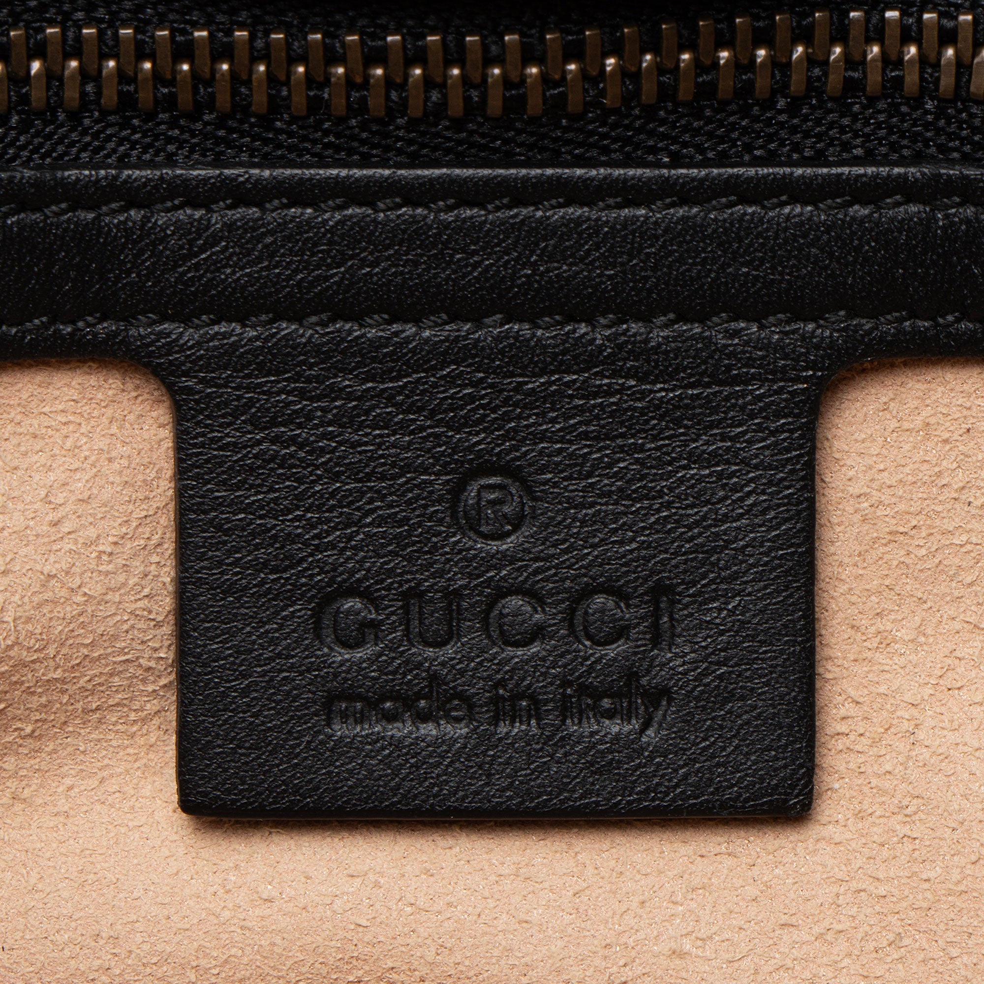 Gucci Matelasse Leather Pearl GG Marmont Small Flap Bag