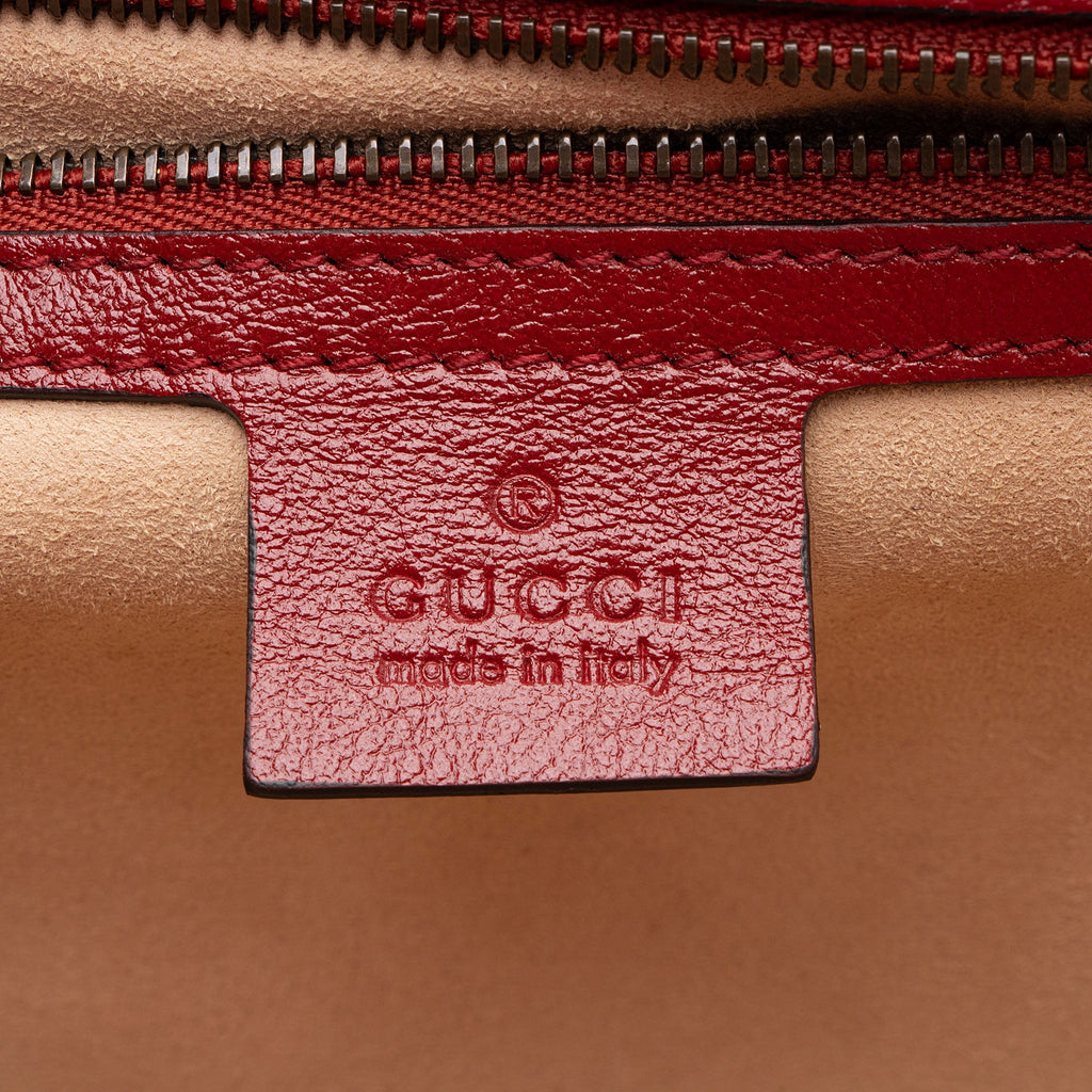 Gucci Matelasse Leather Torchon GG Marmont Clutch (SHF-AQeHxl)