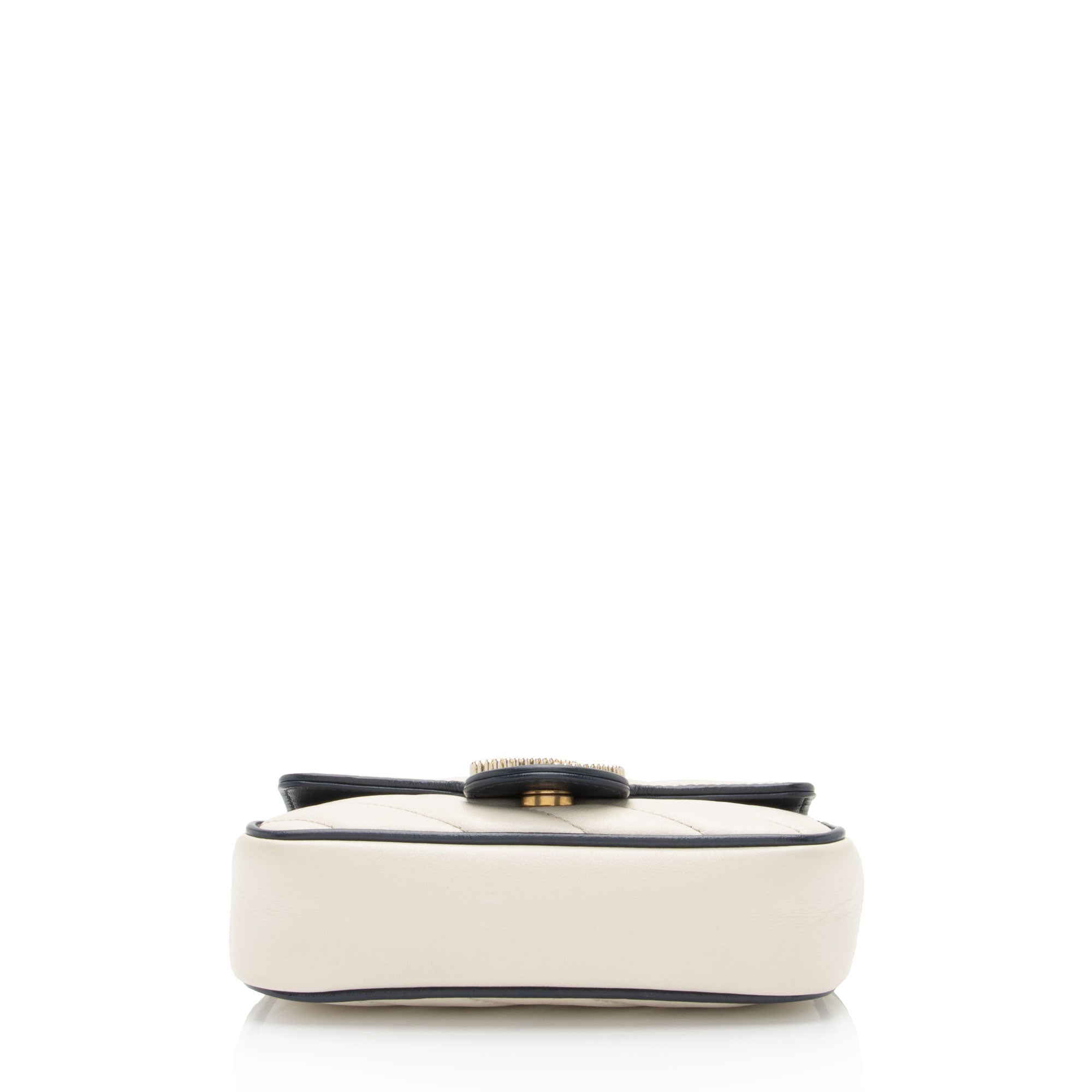 Gucci Matelasse Leather Torchon GG Marmont Super Mini Flap Bag (SHF-bXZV03)