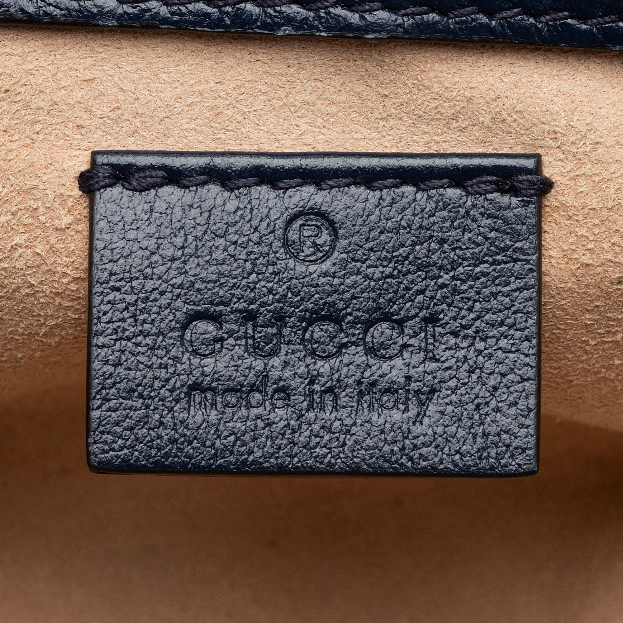 Gucci Matelasse Leather Torchon GG Marmont Super Mini Flap Bag (SHF-bXZV03)