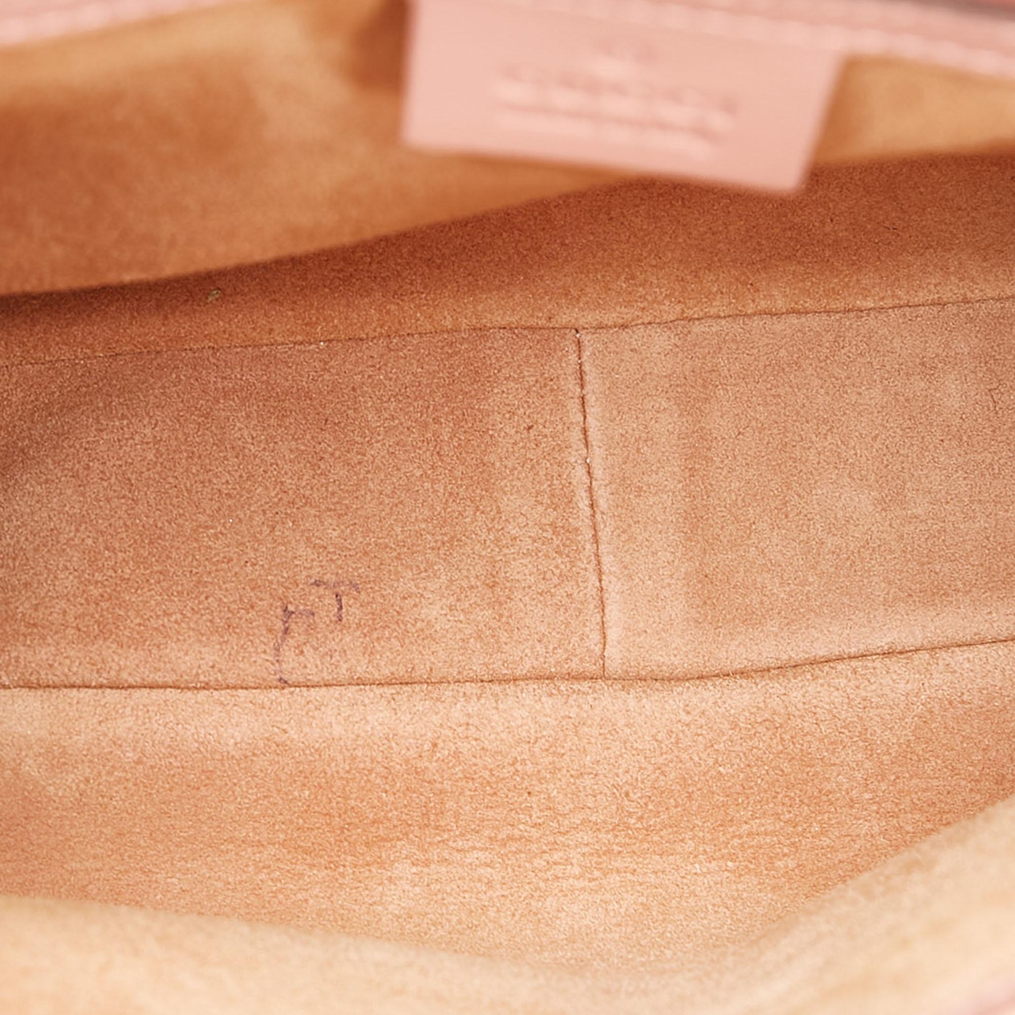 Gucci Medium Bamboo Lady Lock Handbag (SHG-KAXvEp)