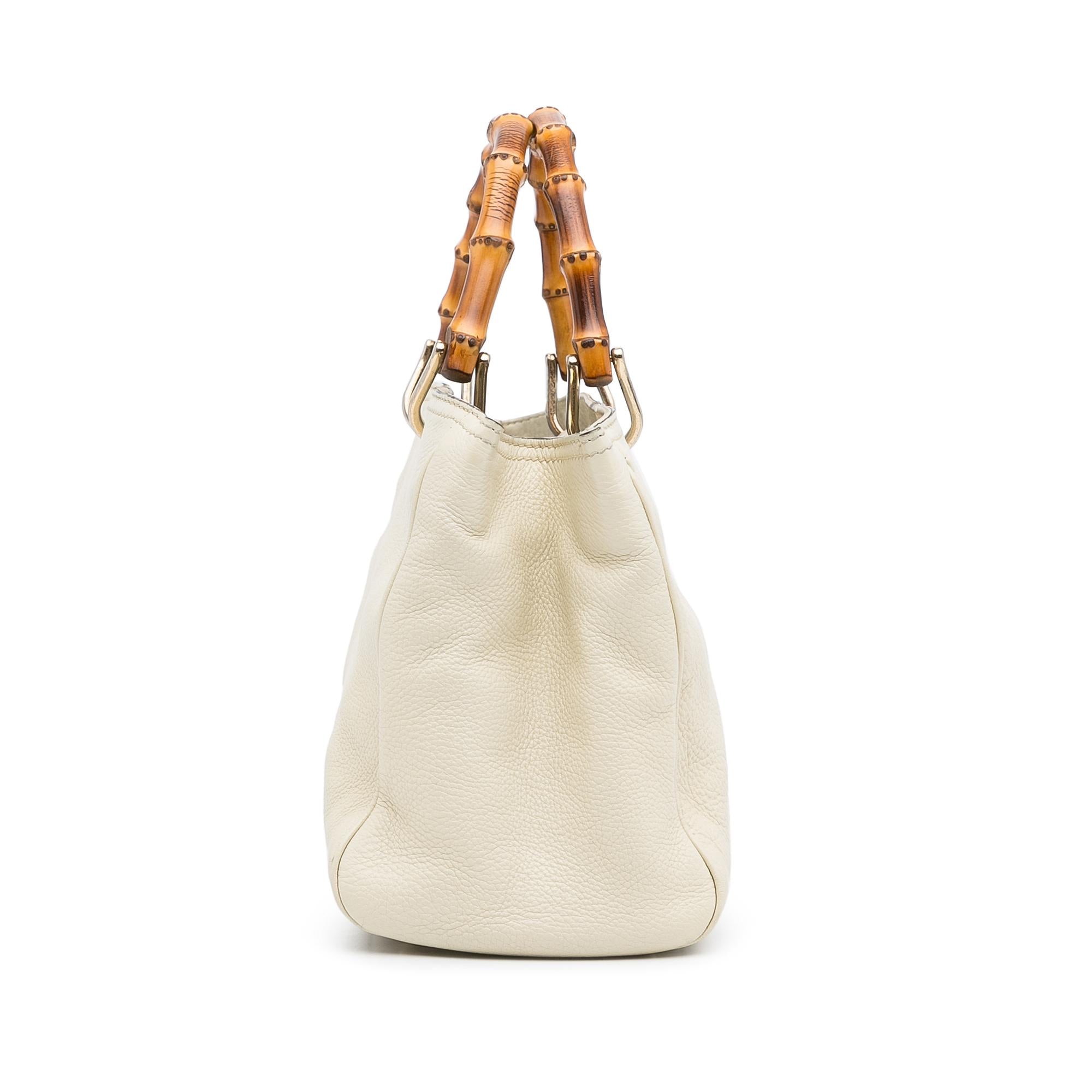 Gucci Medium Bamboo Shopper (SHG-M8aAC8)