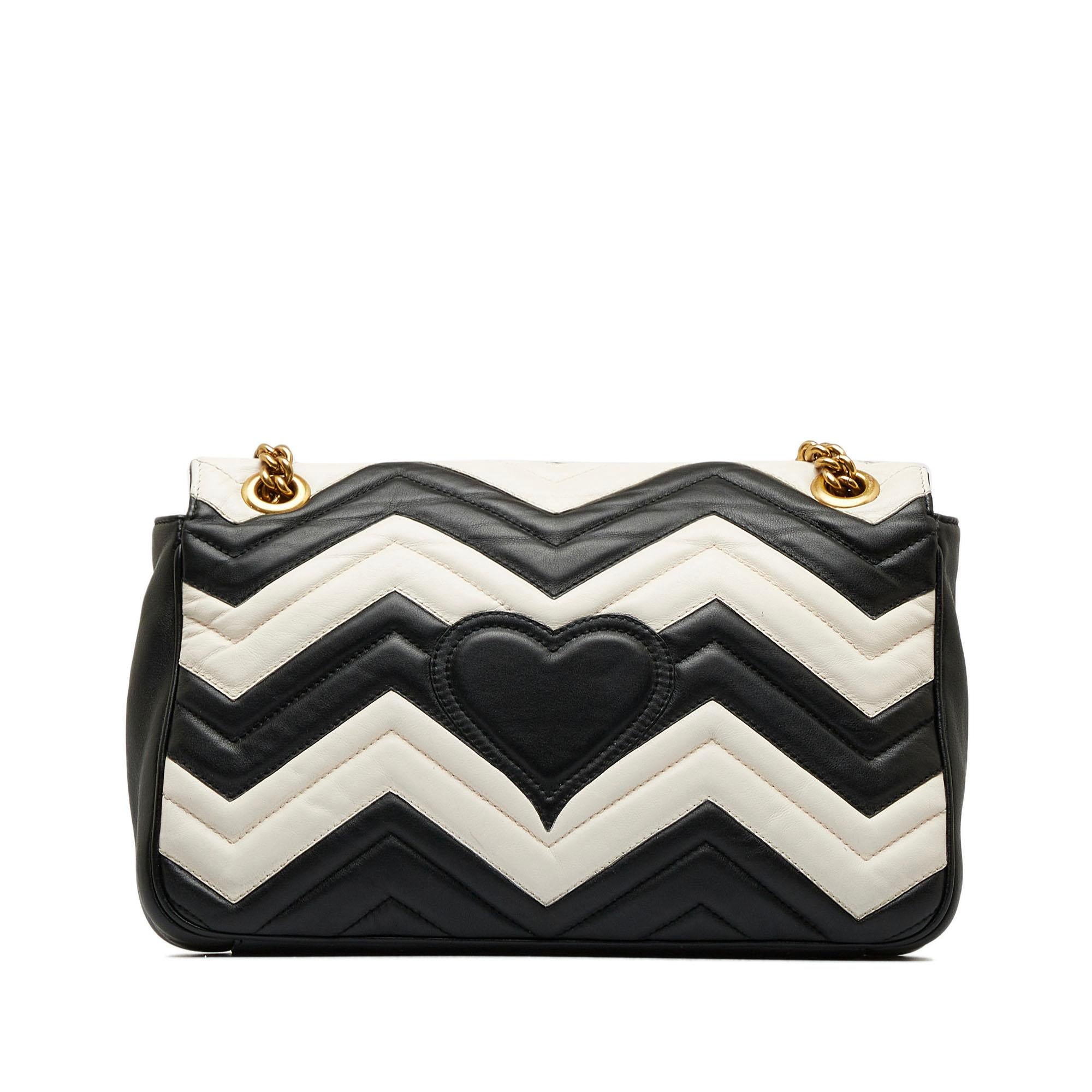 Gucci Medium GG Marmont Matelasse Crossbody Bag (SHG-7JKm0K)