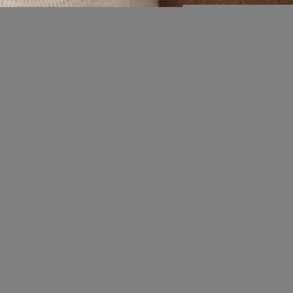 Gucci Medium GG Supreme Blooms and Bee Dionysus Shoulder Bag