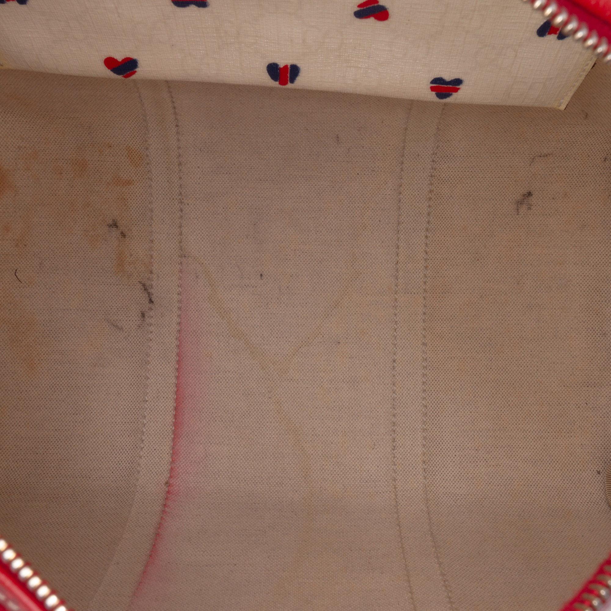 Gucci Medium GG Supreme Hearts Joy Boston